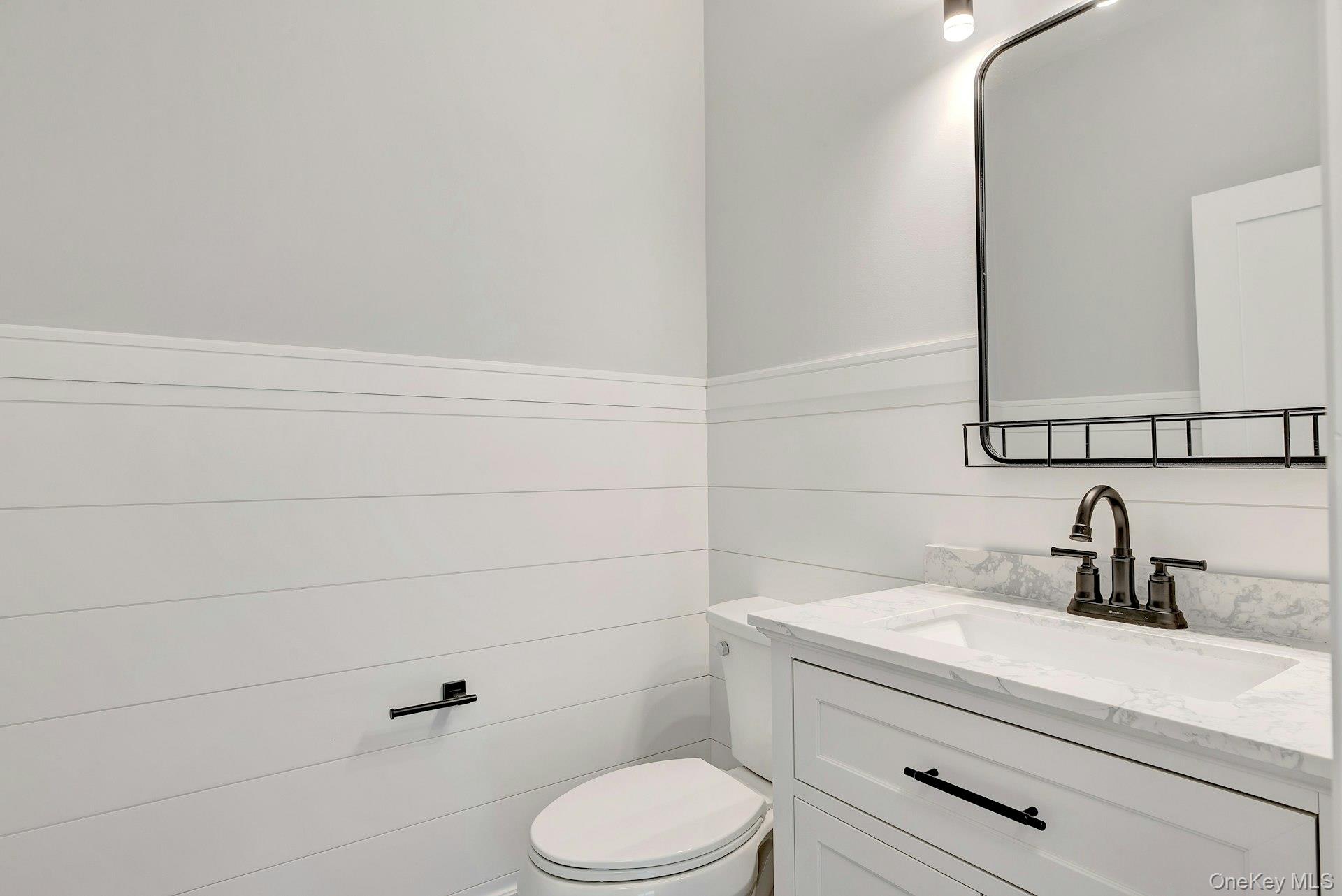 #20 photo, 509 Oak Bluff Court, Moriches , NY 11955