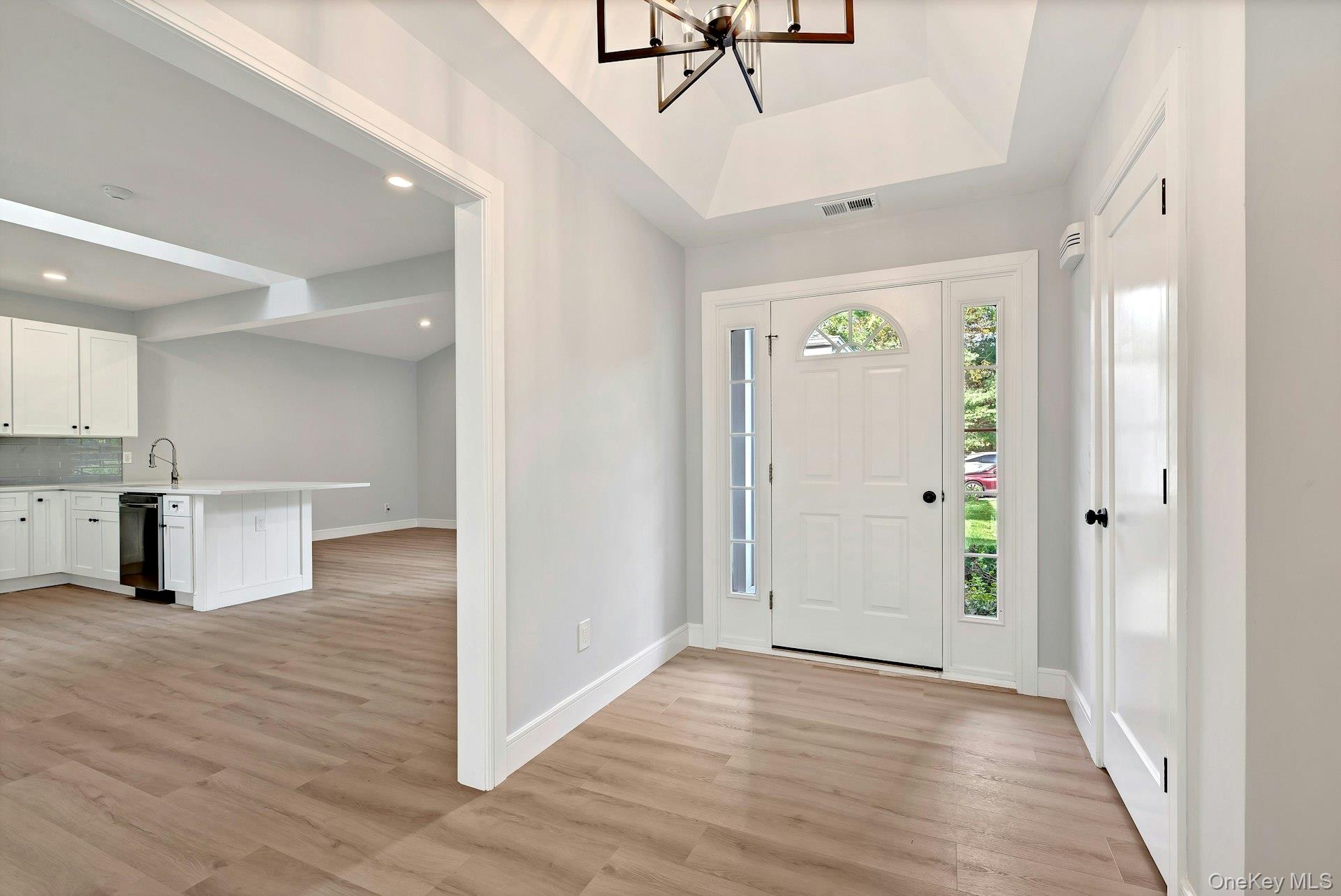 #3 photo, 509 Oak Bluff Court, Moriches , NY 11955