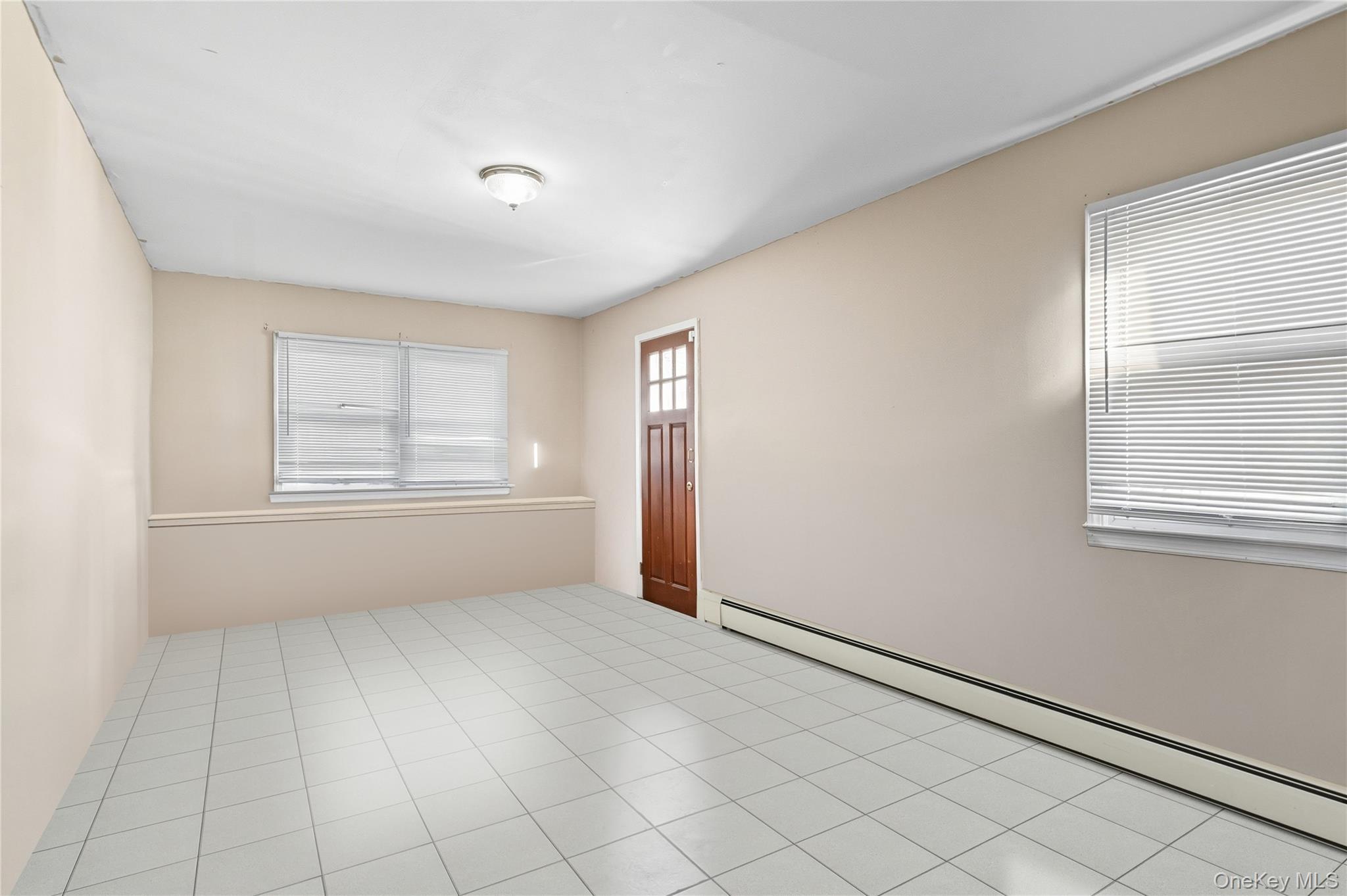 #17 photo, 131 S 5th Street, Bethpage , NY 11714