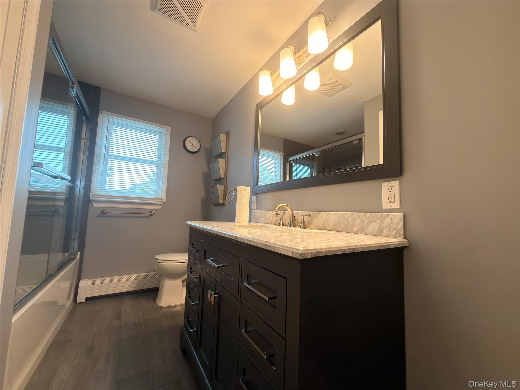 #7 photo, Farmingdale, Farmingdale , NY 11735