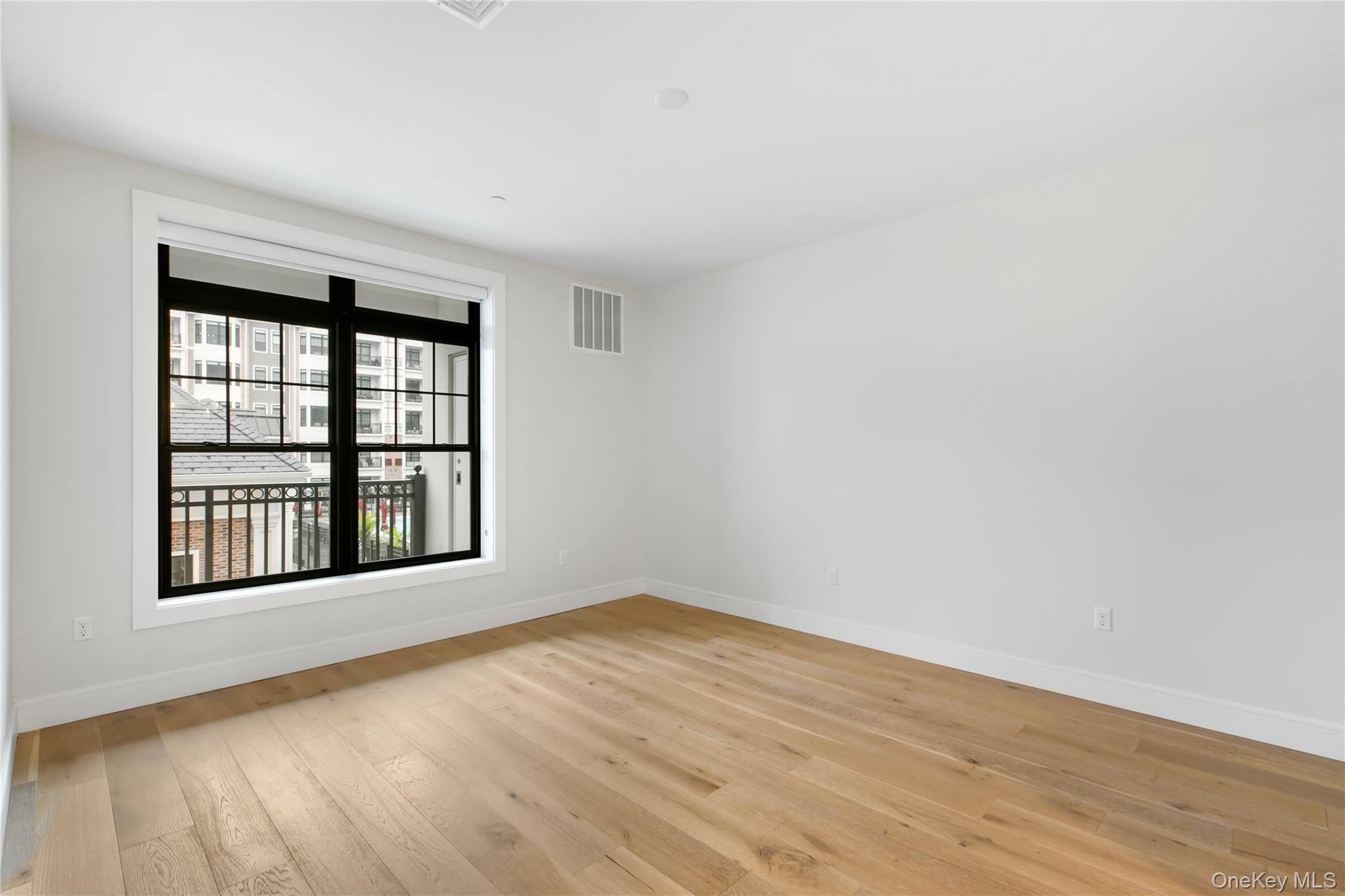 #9 photo, 695 Merrick Avenue, Westbury , NY 11590