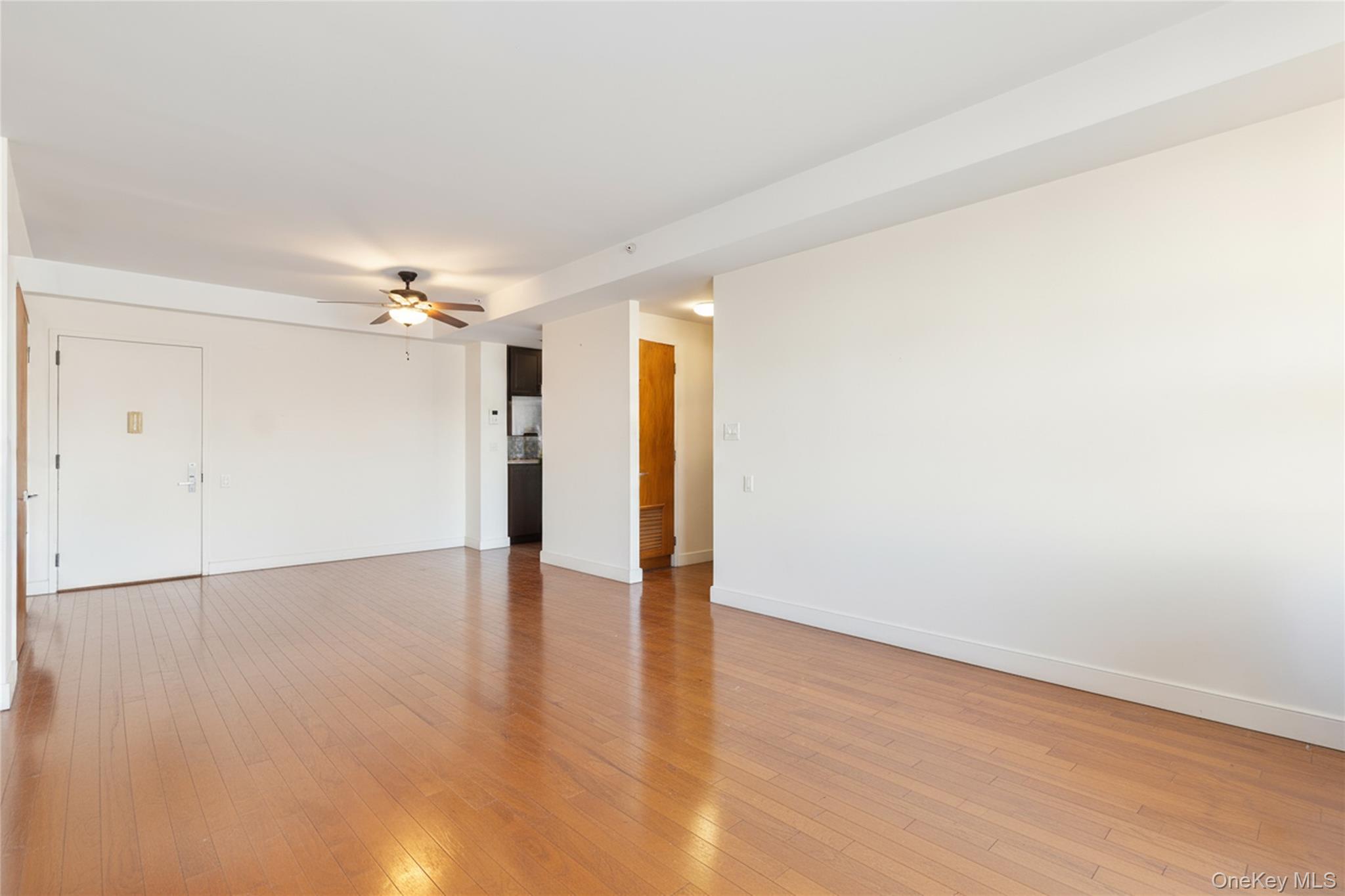 #12 photo, 151 Beach 96, Far Rockaway , NY 11693