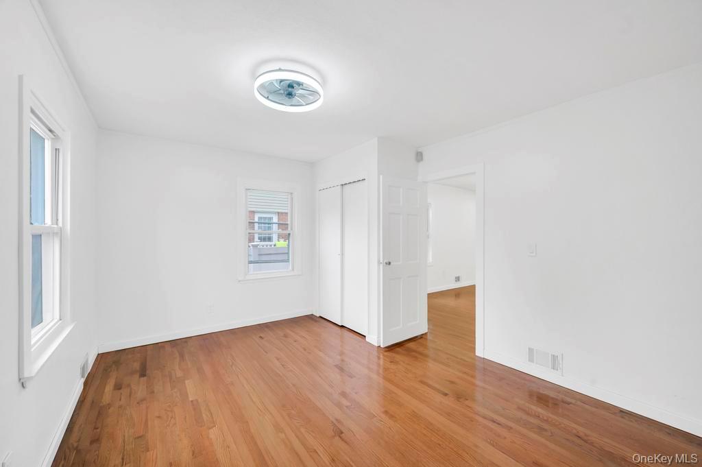 #11 photo, 5 Edward Avenue, Hicksville , NY 11801