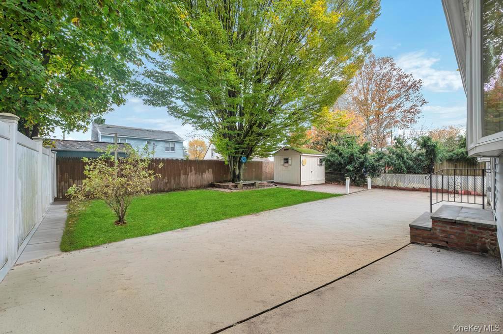 #17 photo, 5 Edward Avenue, Hicksville , NY 11801