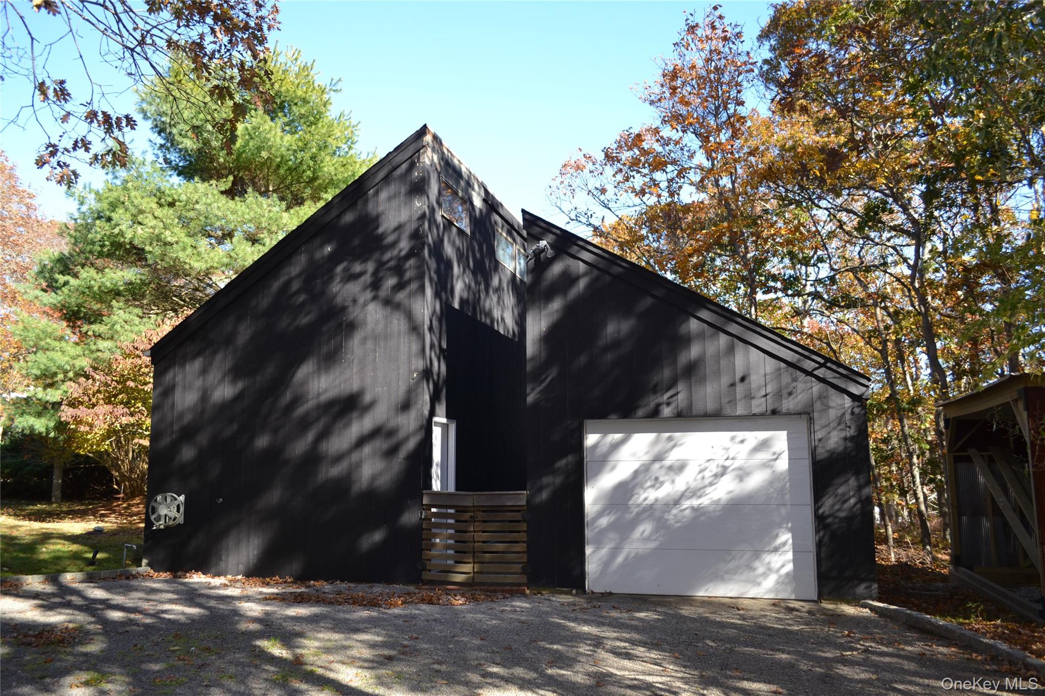 #3 photo, 23 Scrimshaw Lane, Amagansett , NY 11930