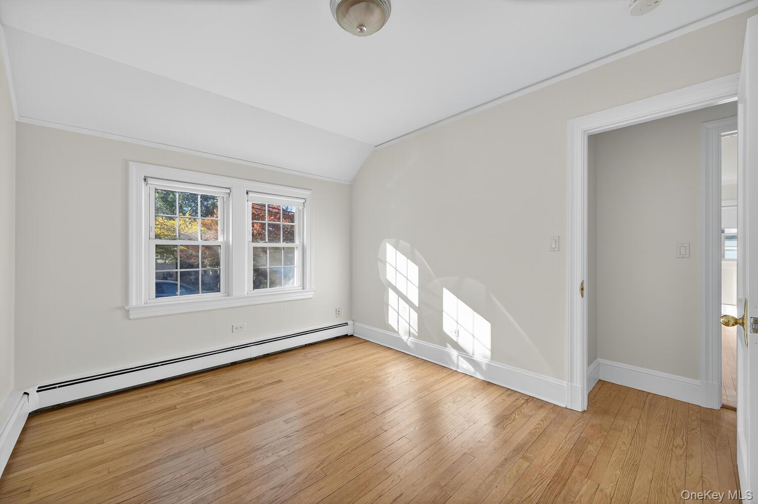 #12 photo, 7 Tildean Lane, Bayville , NY 11709