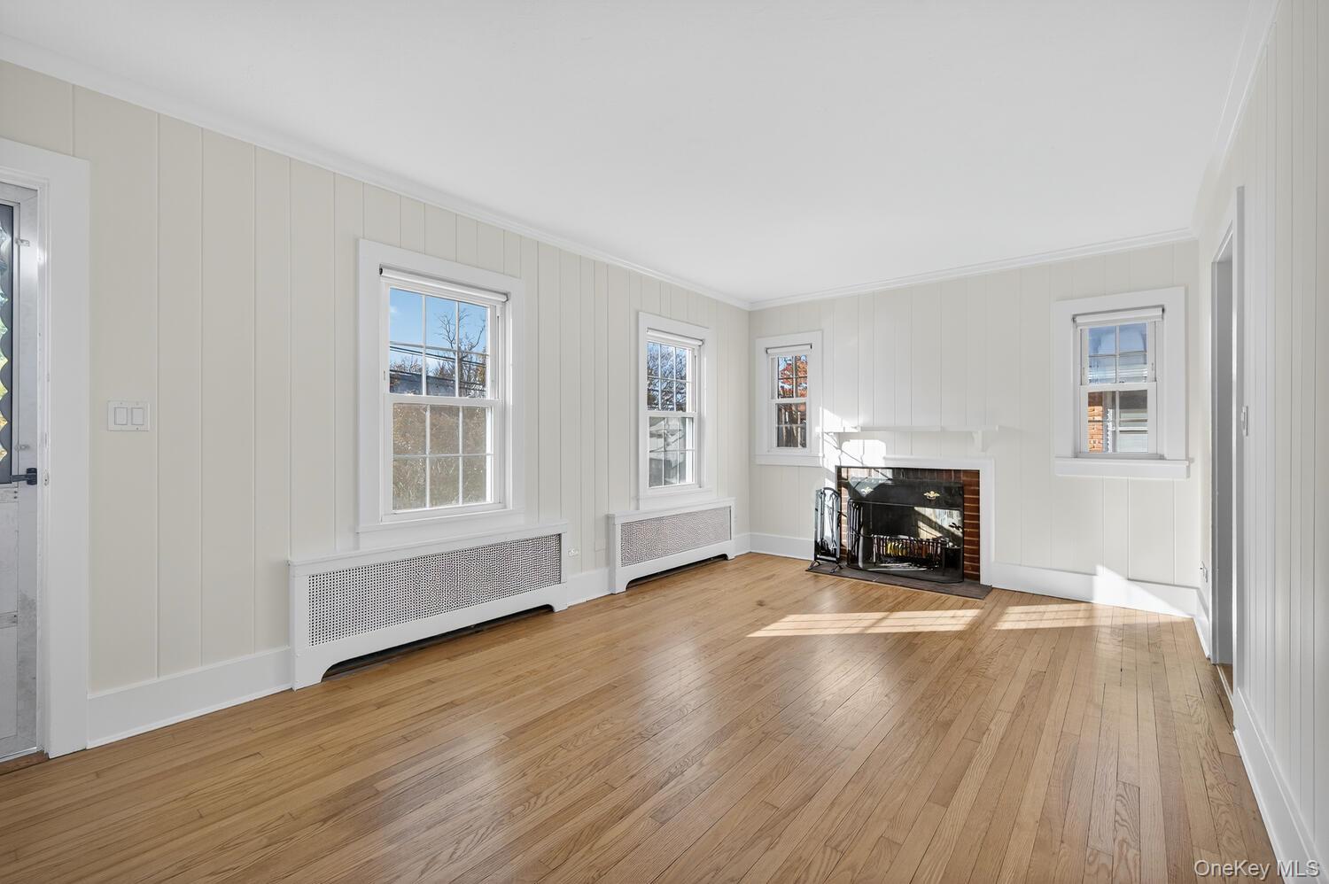 #3 photo, 7 Tildean Lane, Bayville , NY 11709