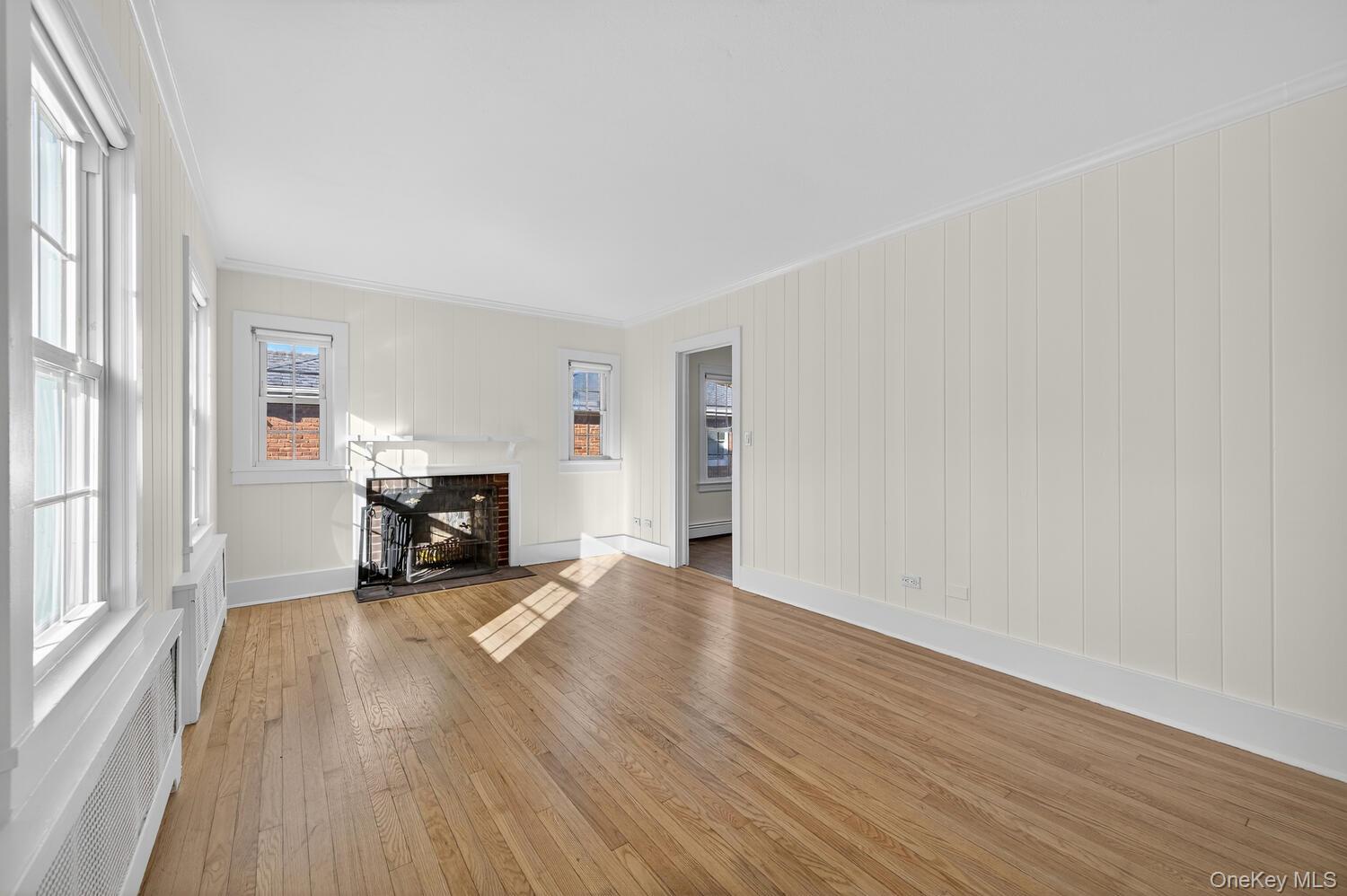 #4 photo, 7 Tildean Lane, Bayville , NY 11709