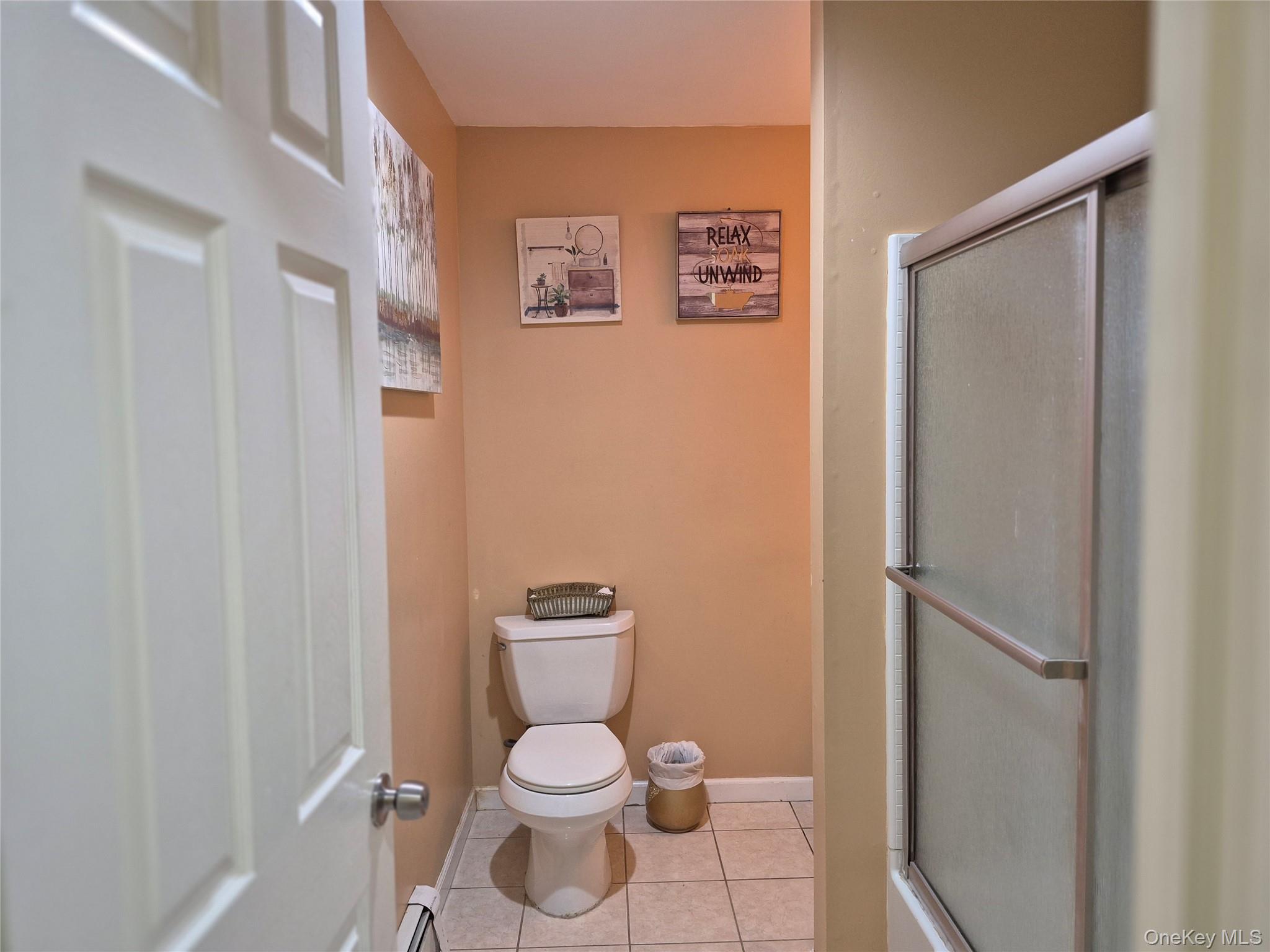 #6 photo, 172 Argyle Avenue, Uniondale , NY 11553