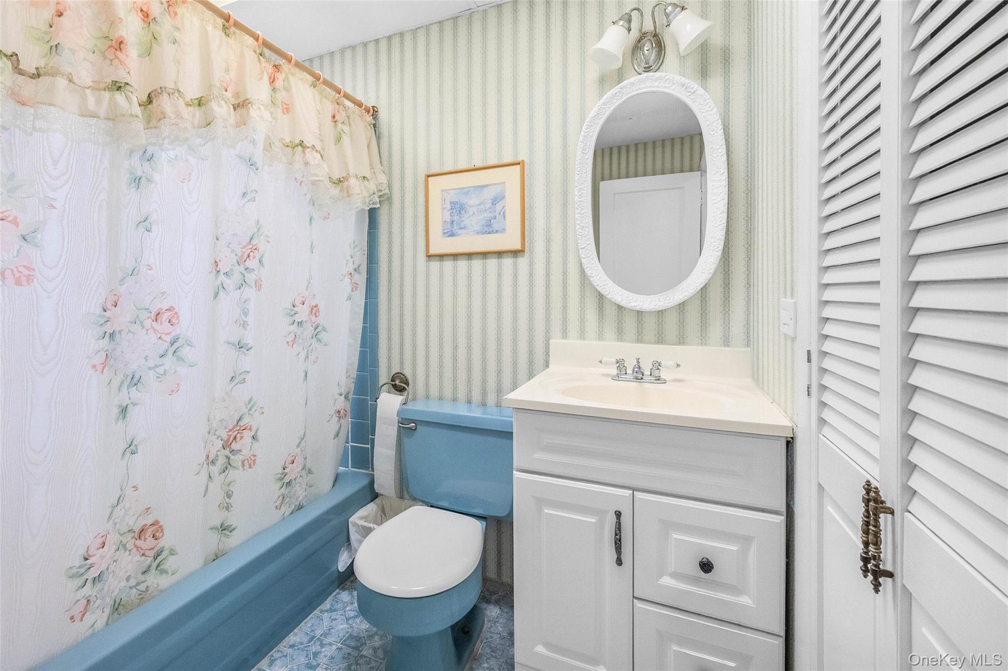 #14 photo, 24358 144th Avenue, Rosedale , NY 11422