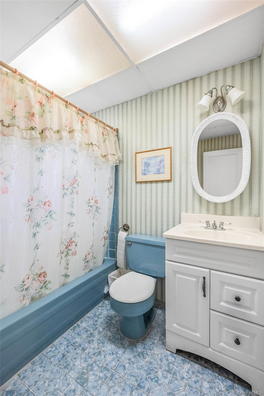 #15 photo, 24358 144th Avenue, Rosedale , NY 11422