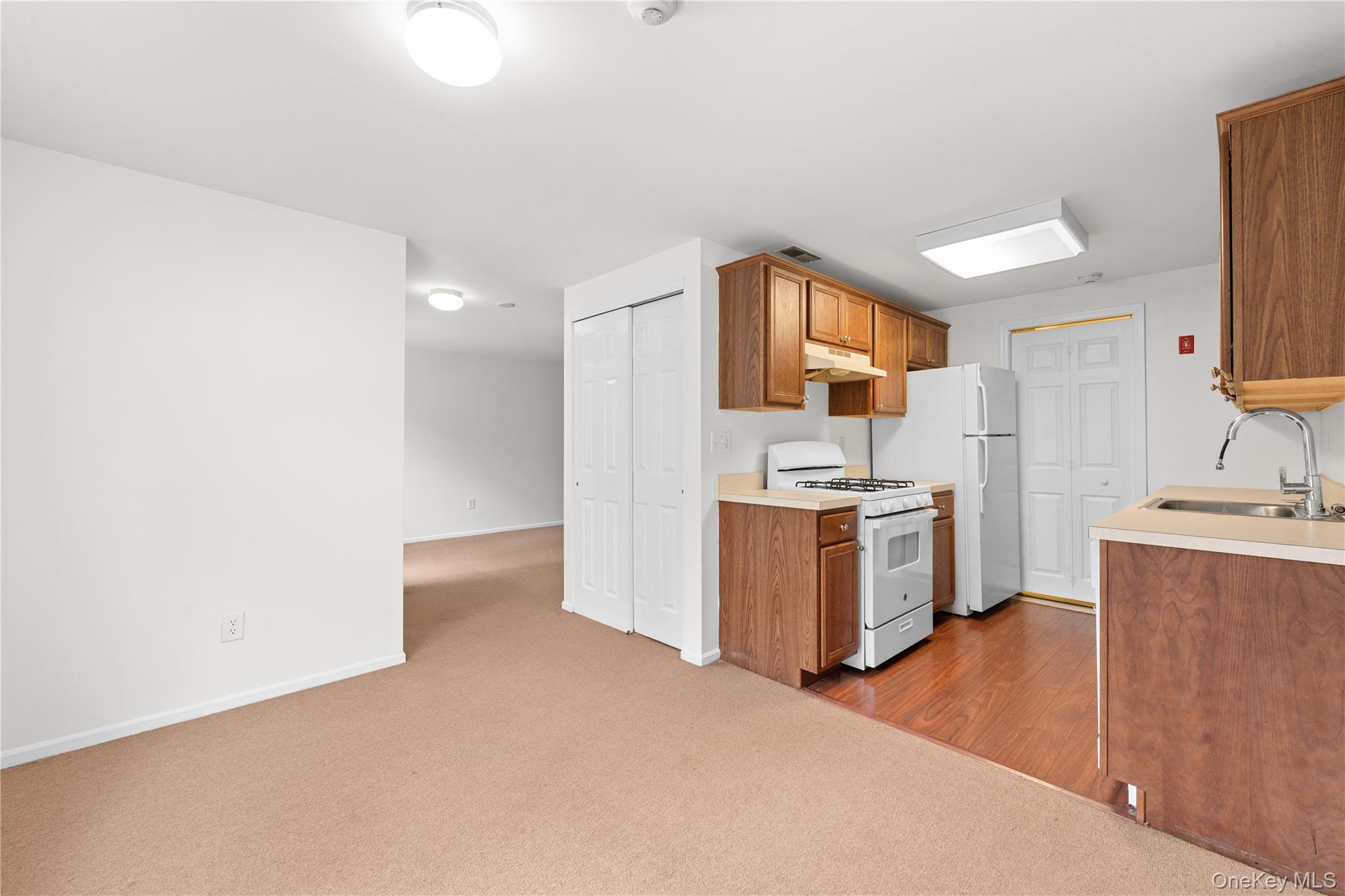 #8 photo, 399 Birchwood Road, Brookhaven , NY 11763