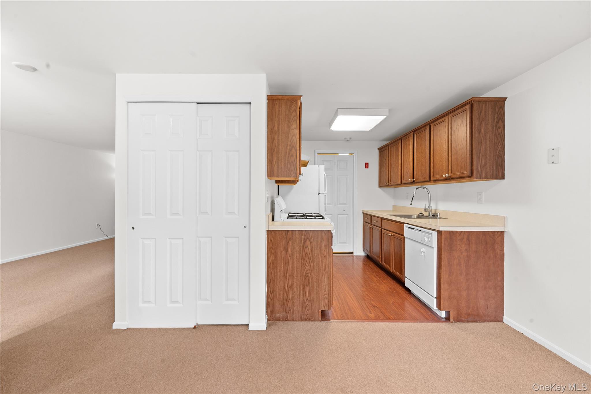 #9 photo, 399 Birchwood Road, Brookhaven , NY 11763