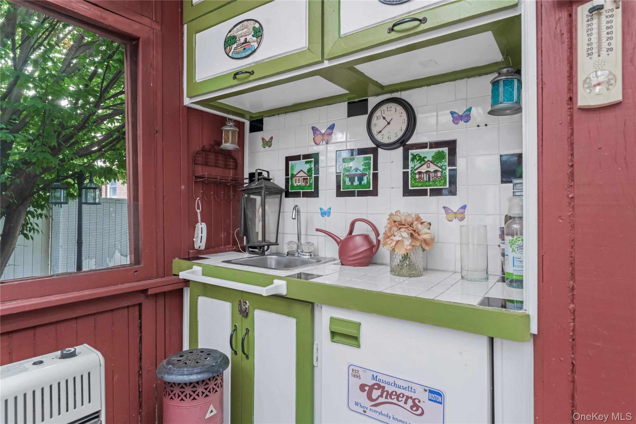 #10 photo, 6 Fernwood Terrace, Stewart Manor , NY 11530