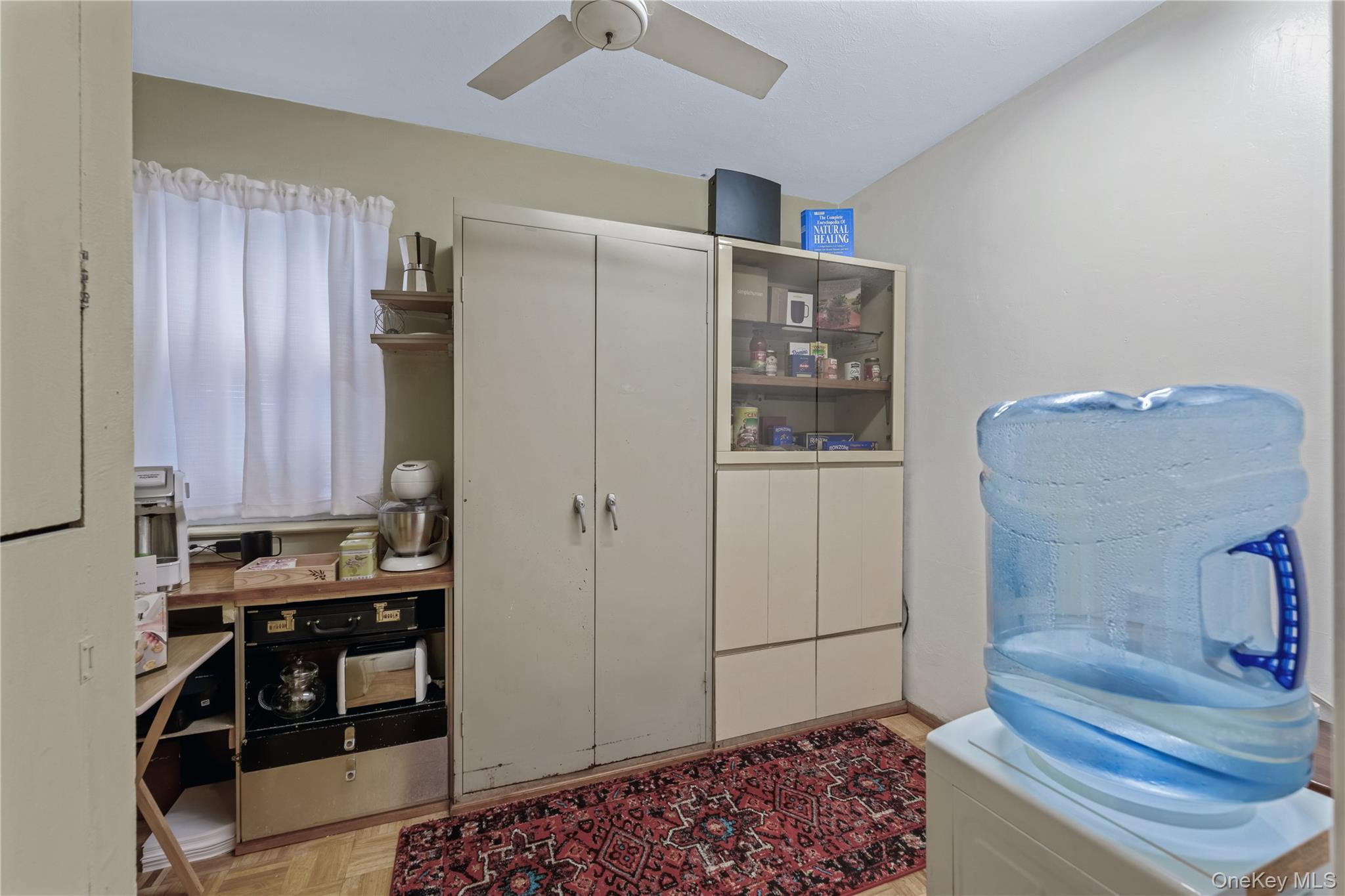 #7 photo, 6 Fernwood Terrace, Stewart Manor , NY 11530