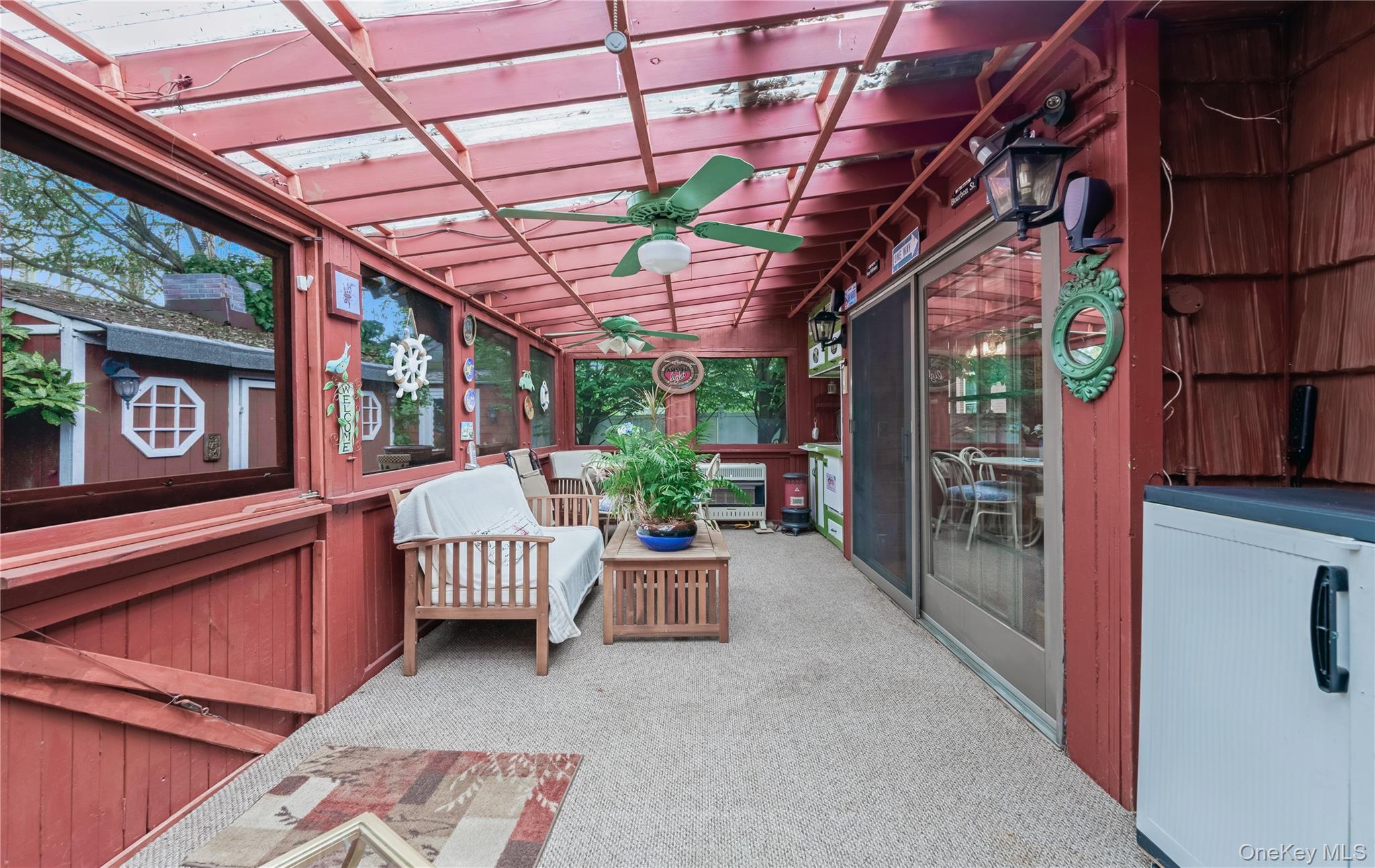 #9 photo, 6 Fernwood Terrace, Stewart Manor , NY 11530