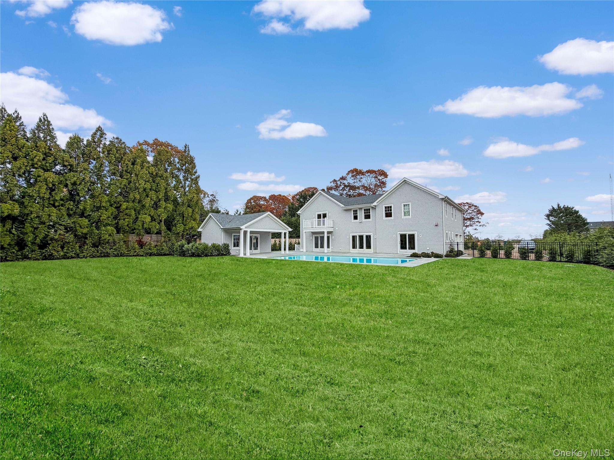 #3 photo, 259 Majors Path, Southampton , NY 11968