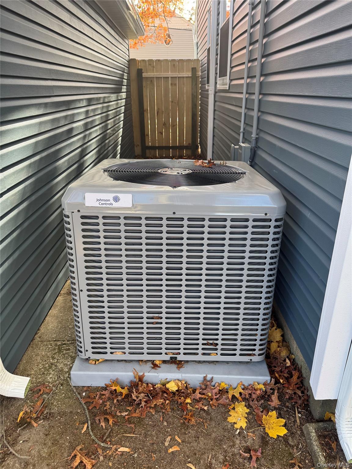 #17 photo, 381 Grace Street, Holbrook , NY 11741