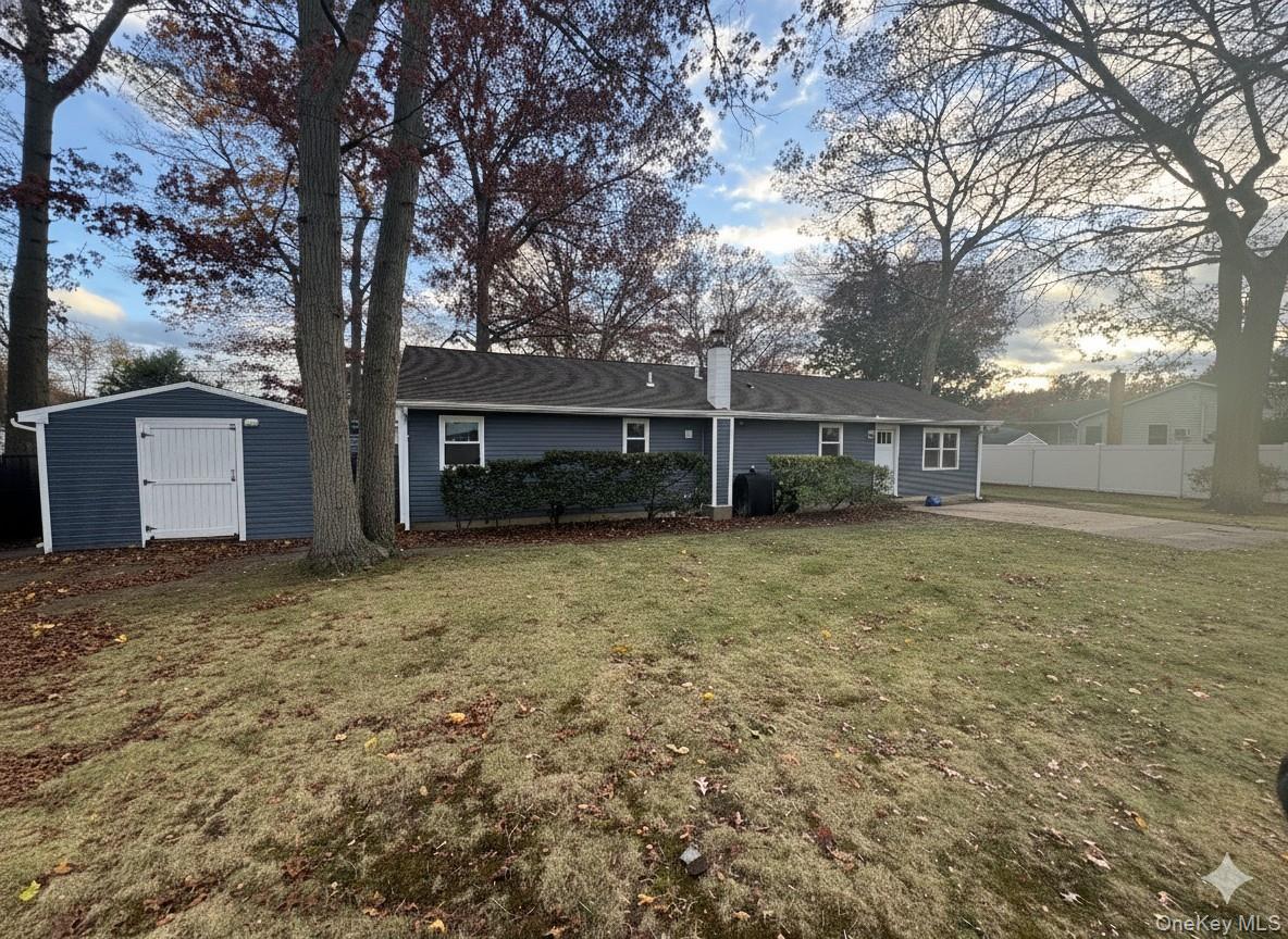 #18 photo, 381 Grace Street, Holbrook , NY 11741