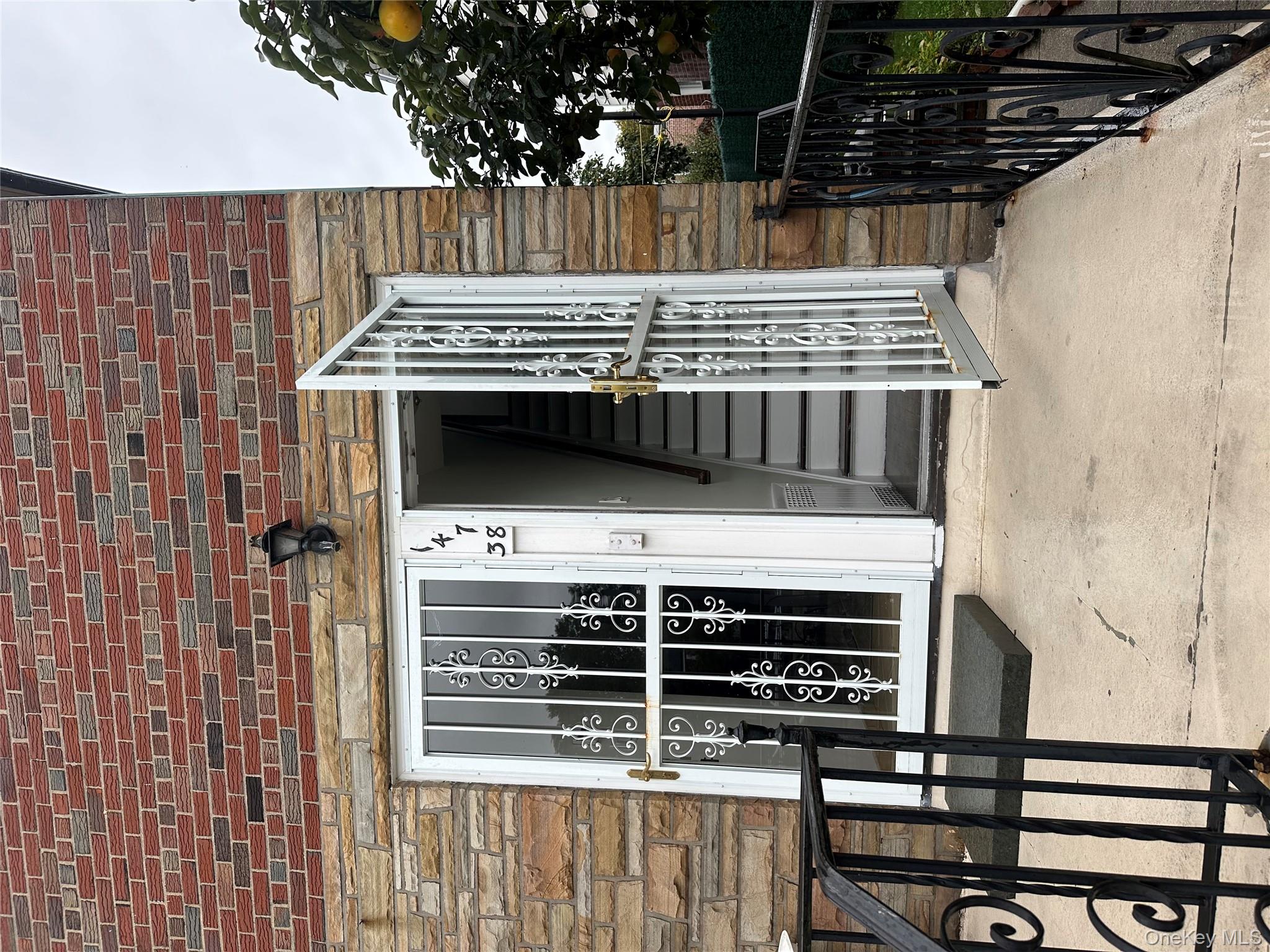 #10 photo, 147-38 Grand Central Parkway, Kew Gardens , NY 11435