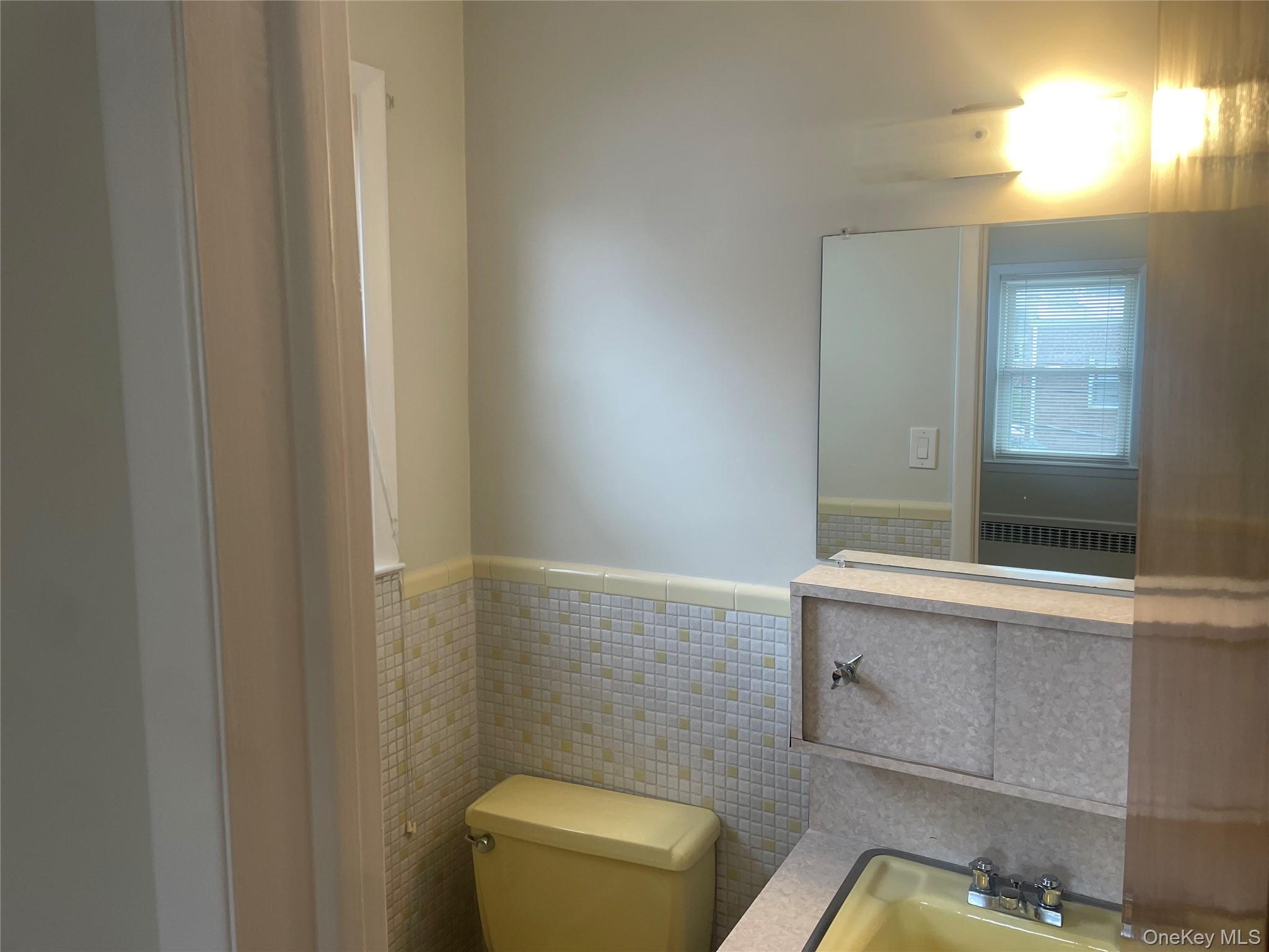 #7 photo, 147-38 Grand Central Parkway, Kew Gardens , NY 11435