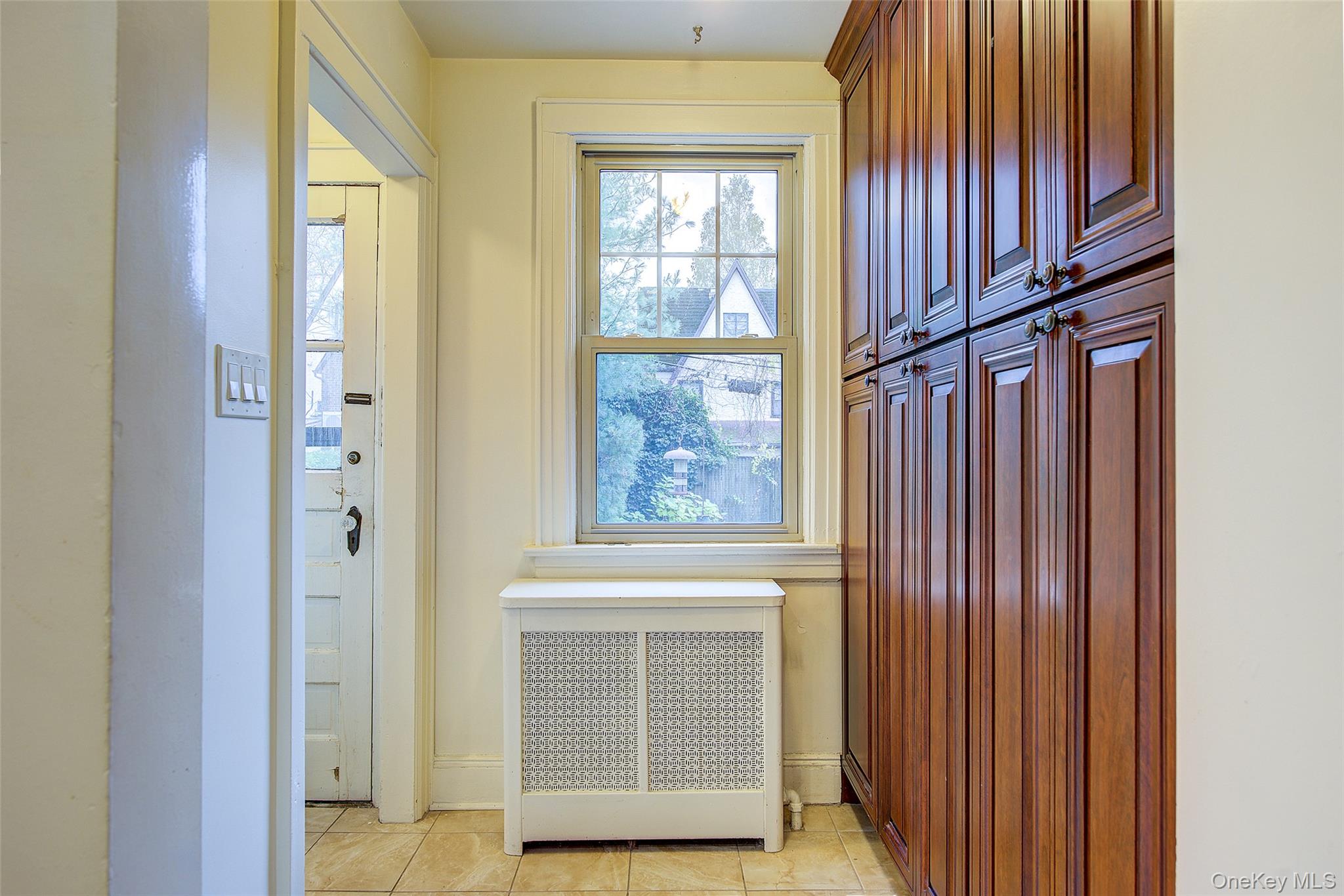 #18 photo, 70-50 Ingram Street, Forest Hills , NY 11375