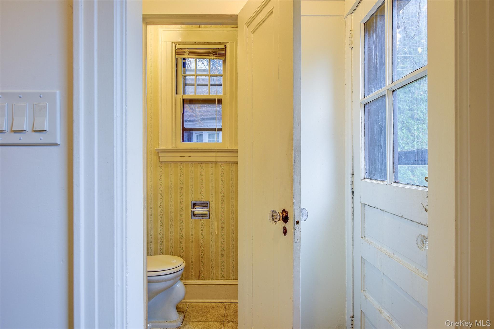 #19 photo, 70-50 Ingram Street, Forest Hills , NY 11375