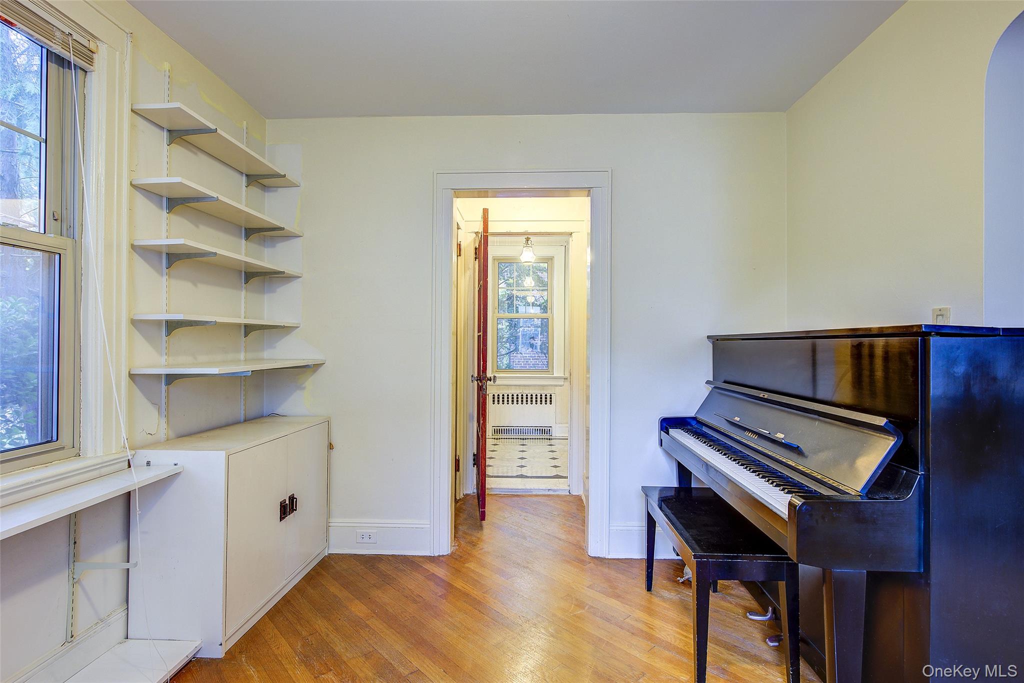 #7 photo, 70-50 Ingram Street, Forest Hills , NY 11375