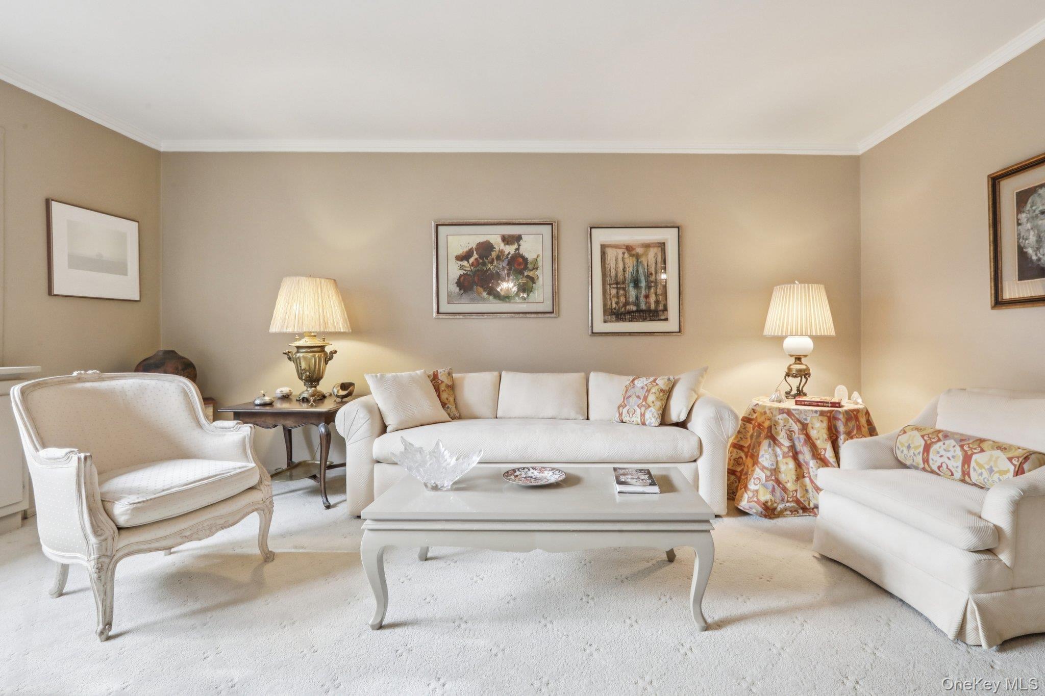 #4 photo, 40 Lawrence Drive, White Plains , NY 10603