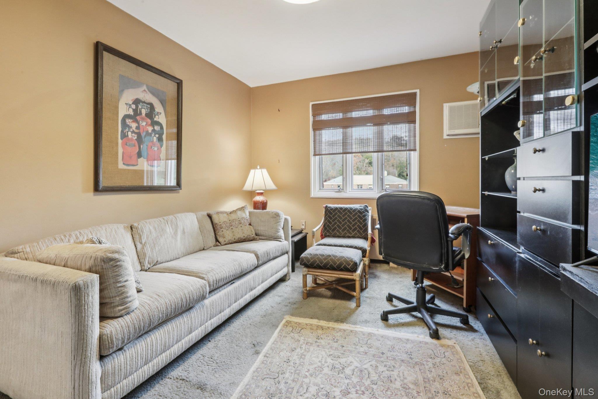 #9 photo, 40 Lawrence Drive, White Plains , NY 10603