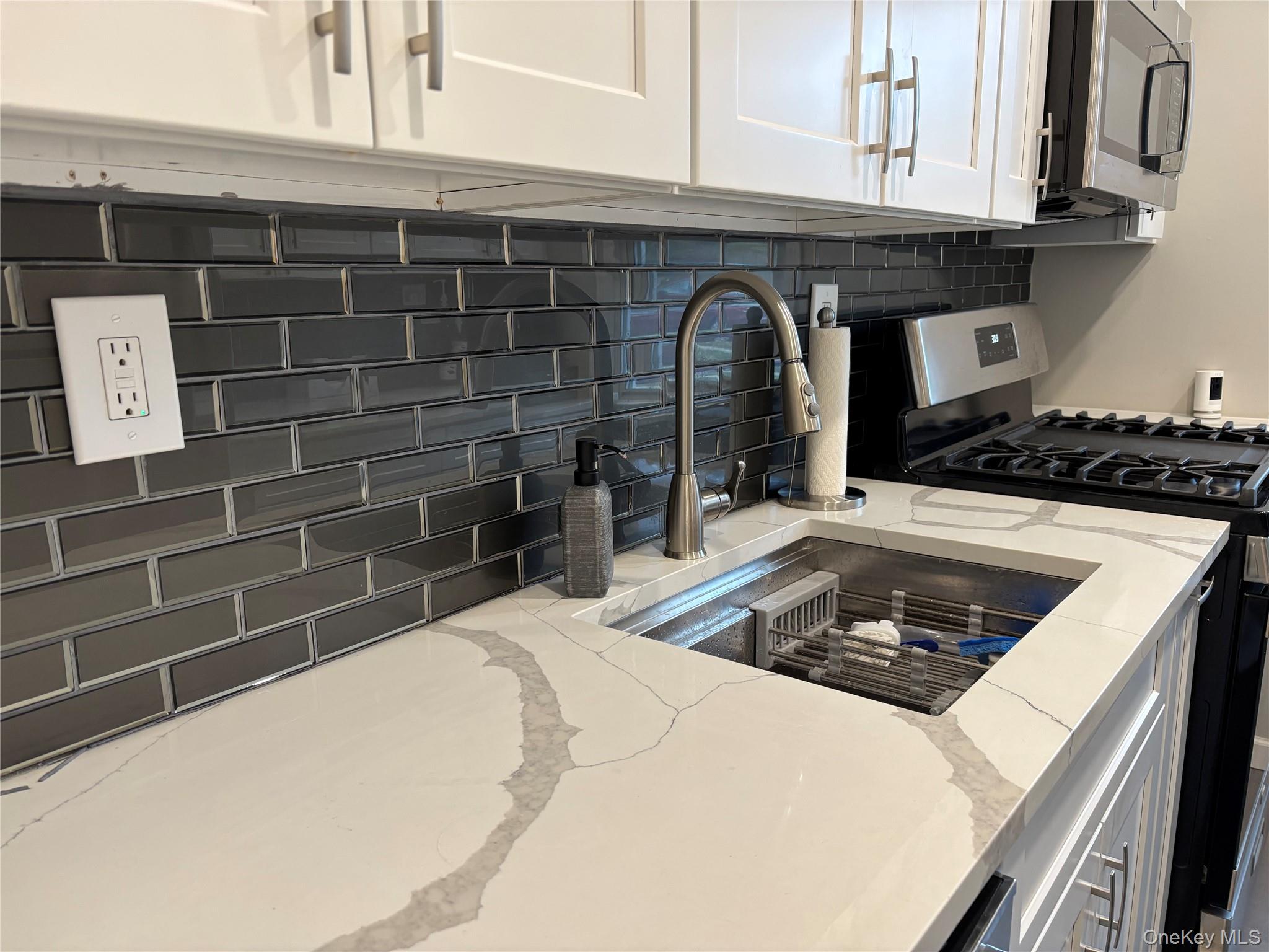 #15 photo, 121 Columbus Avenue, Harrison , NY 10604