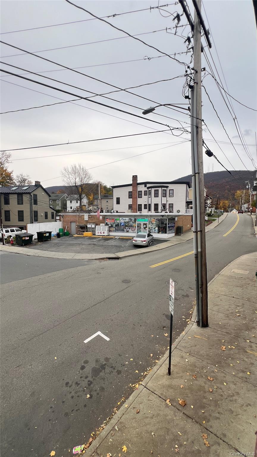 #11 photo, 27 E MAIN, Beacon , NY 12508