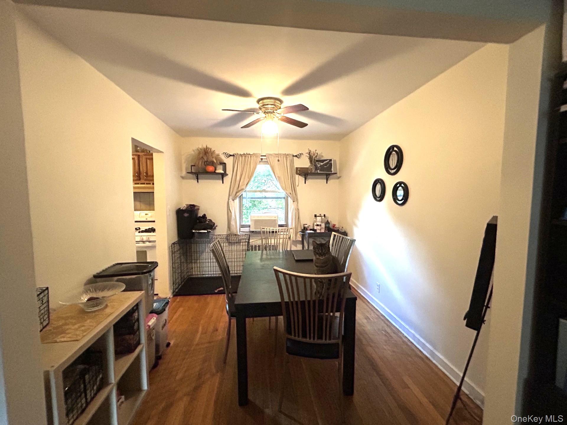 #6 photo, 79 N Broadway, White Plains , NY 10603