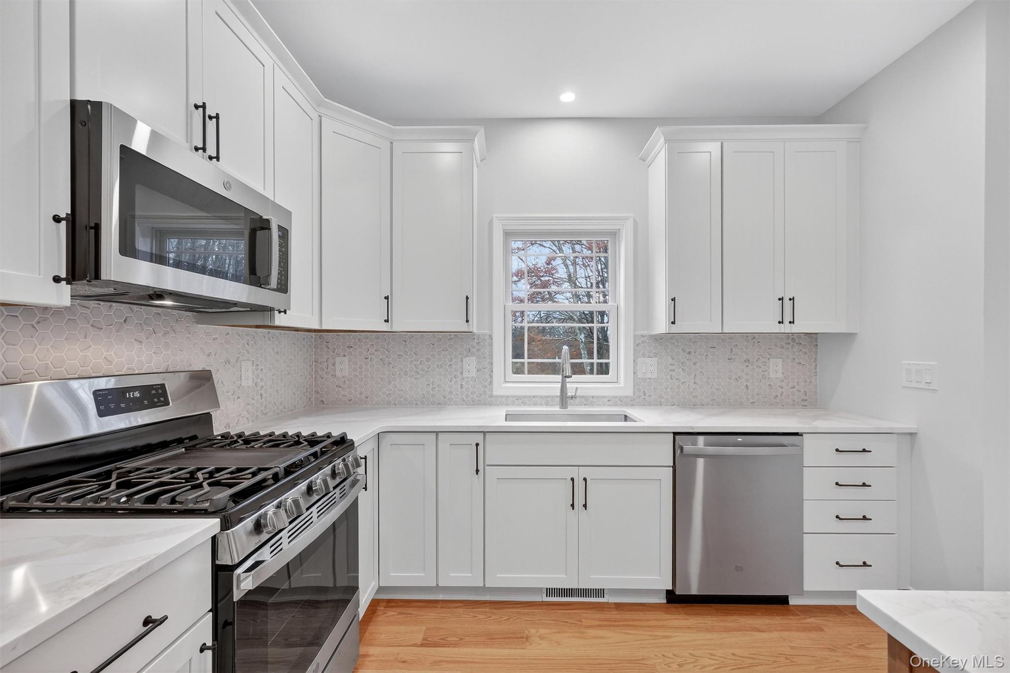 #12 photo, 32 Meadow View Court, Lagrangeville , NY 12540