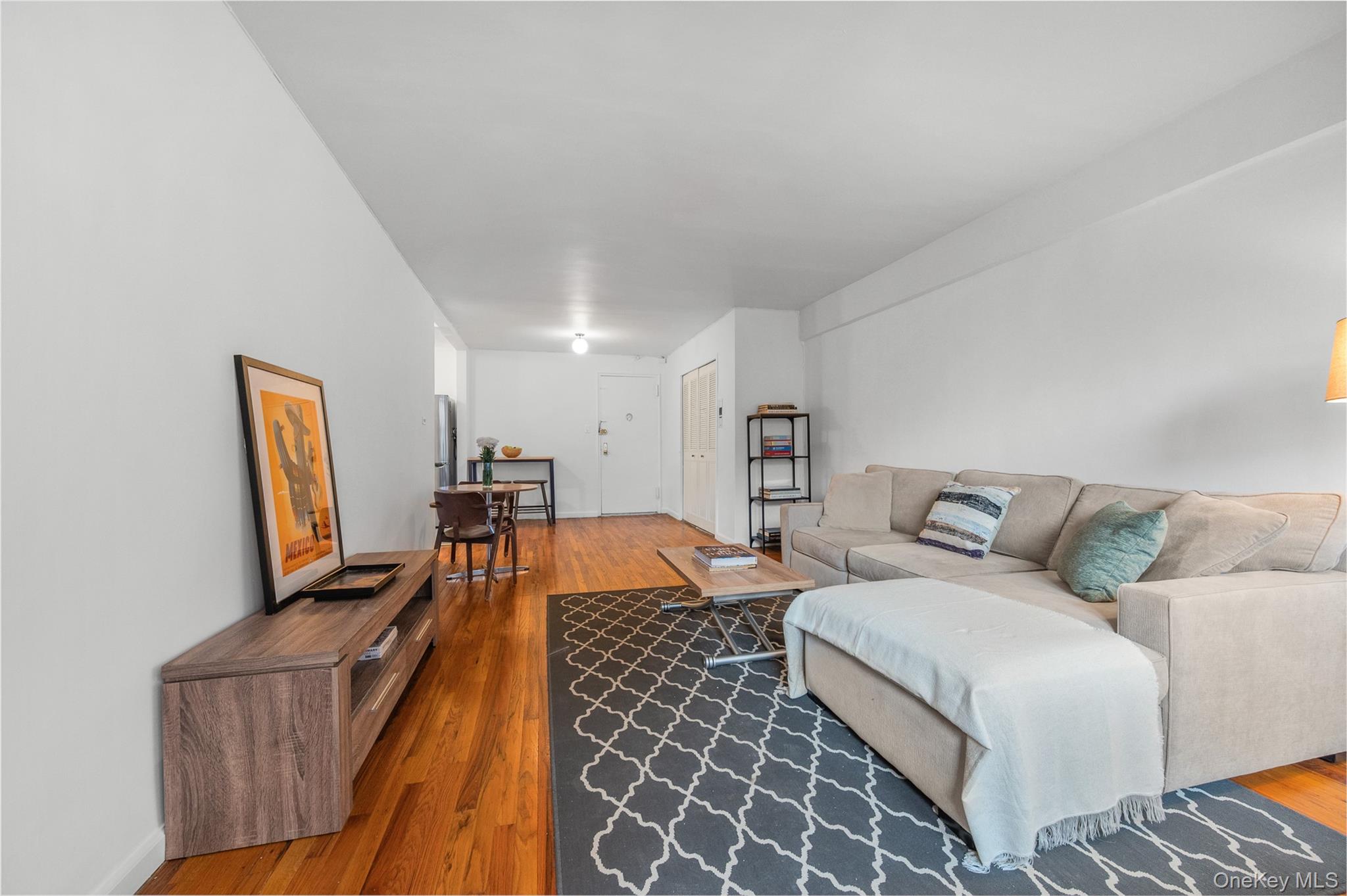 #4 photo, 415 Argyle Road, Brooklyn , NY 11218