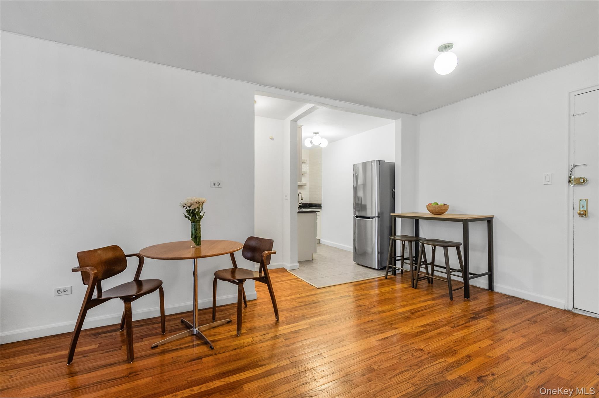 #5 photo, 415 Argyle Road, Brooklyn , NY 11218