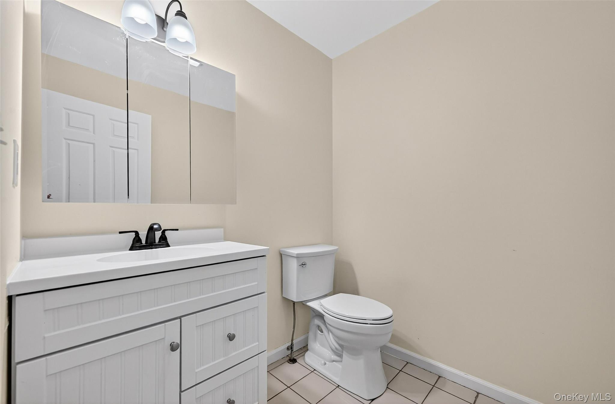 #12 photo, 14 Country Meadows Road, New Paltz , NY 12561