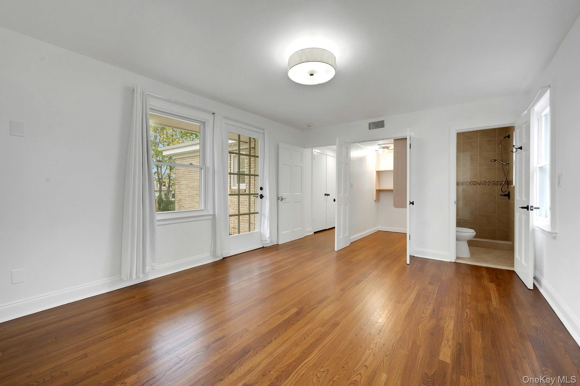 #16 photo, 1 Echo Bay Place, New Rochelle , NY 10805