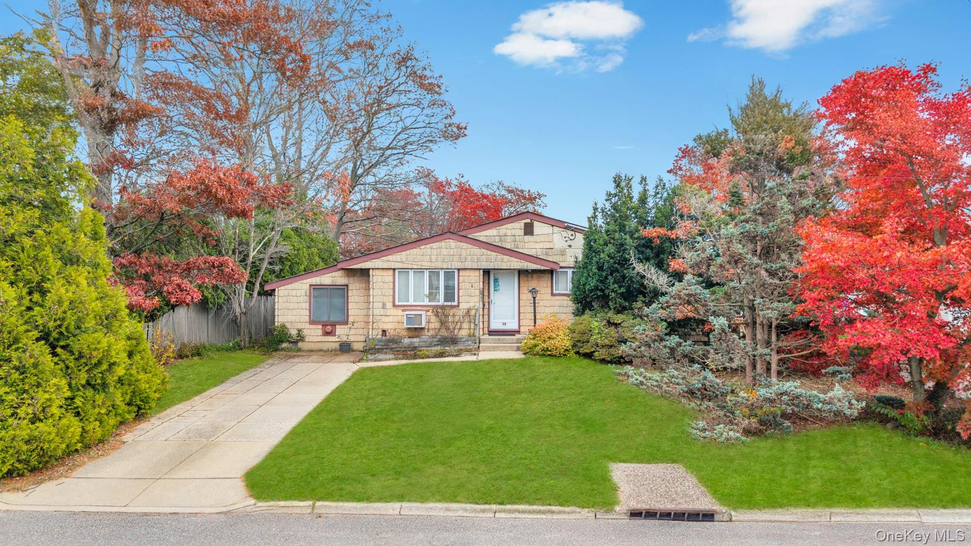 #1 photo, 13 W 15th Street, Deer Park , NY 11729