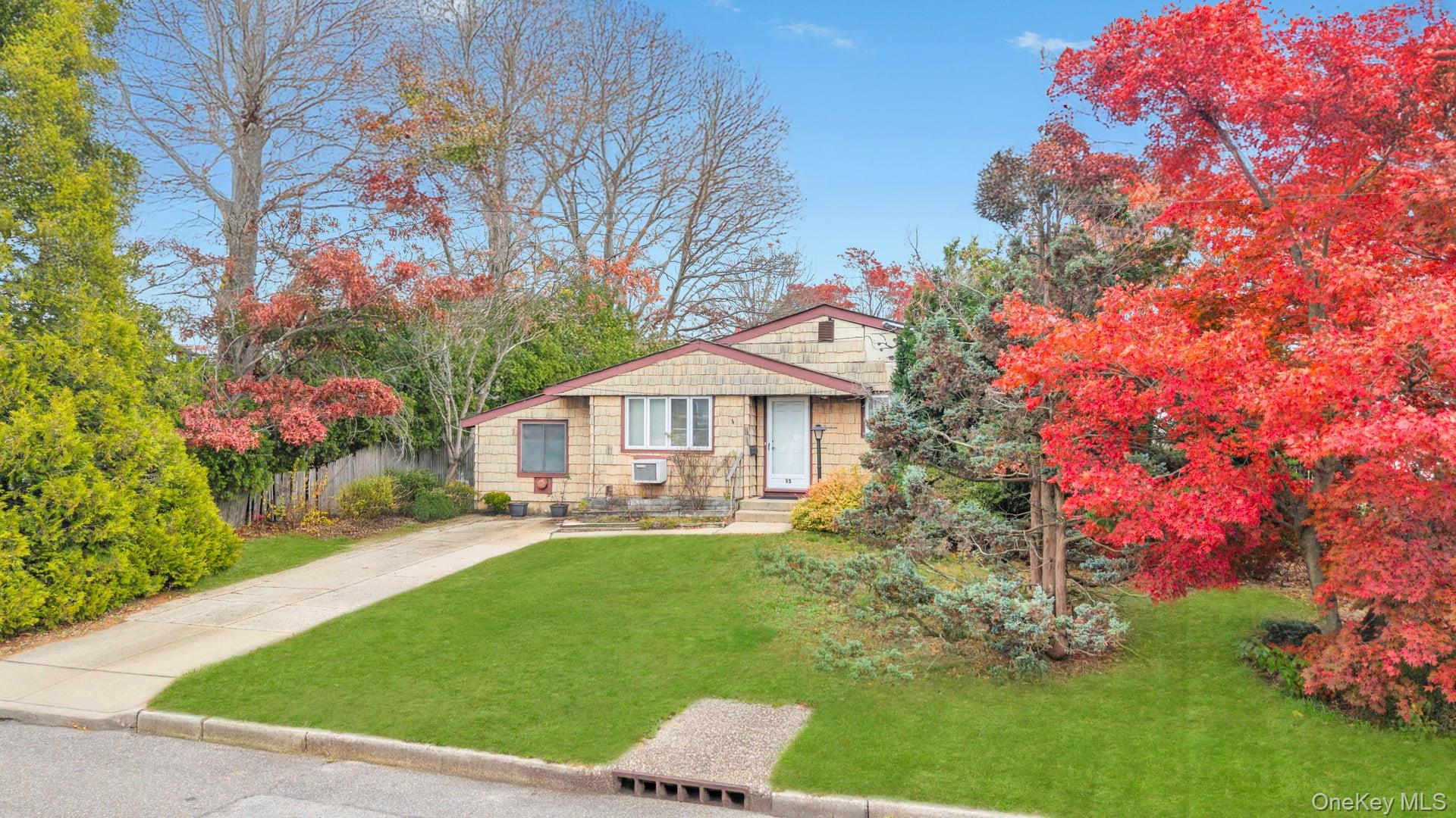 #3 photo, 13 W 15th Street, Deer Park , NY 11729