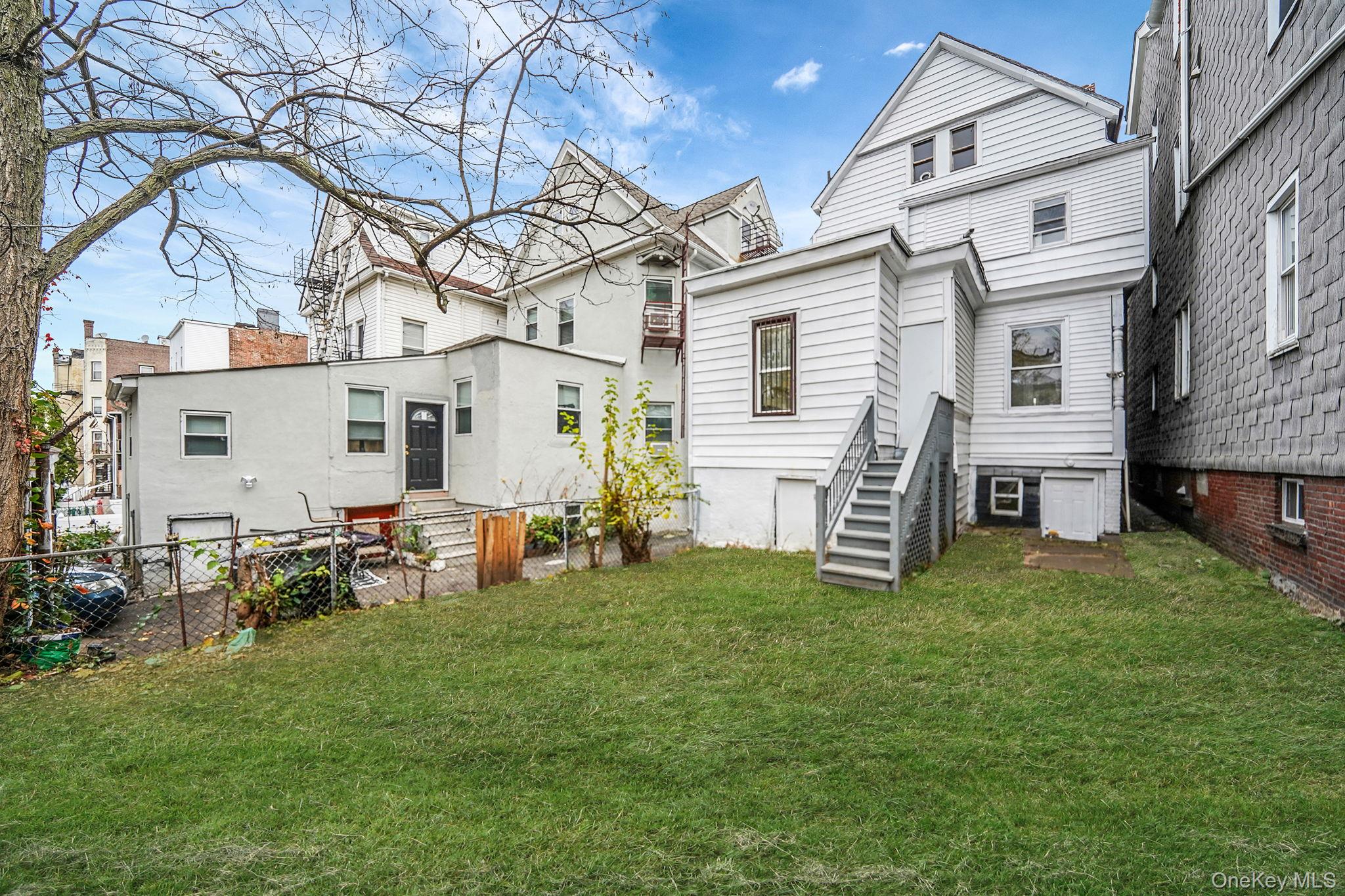 #4 photo, 155 Hawthorne Avenue, Yonkers , NY 10701