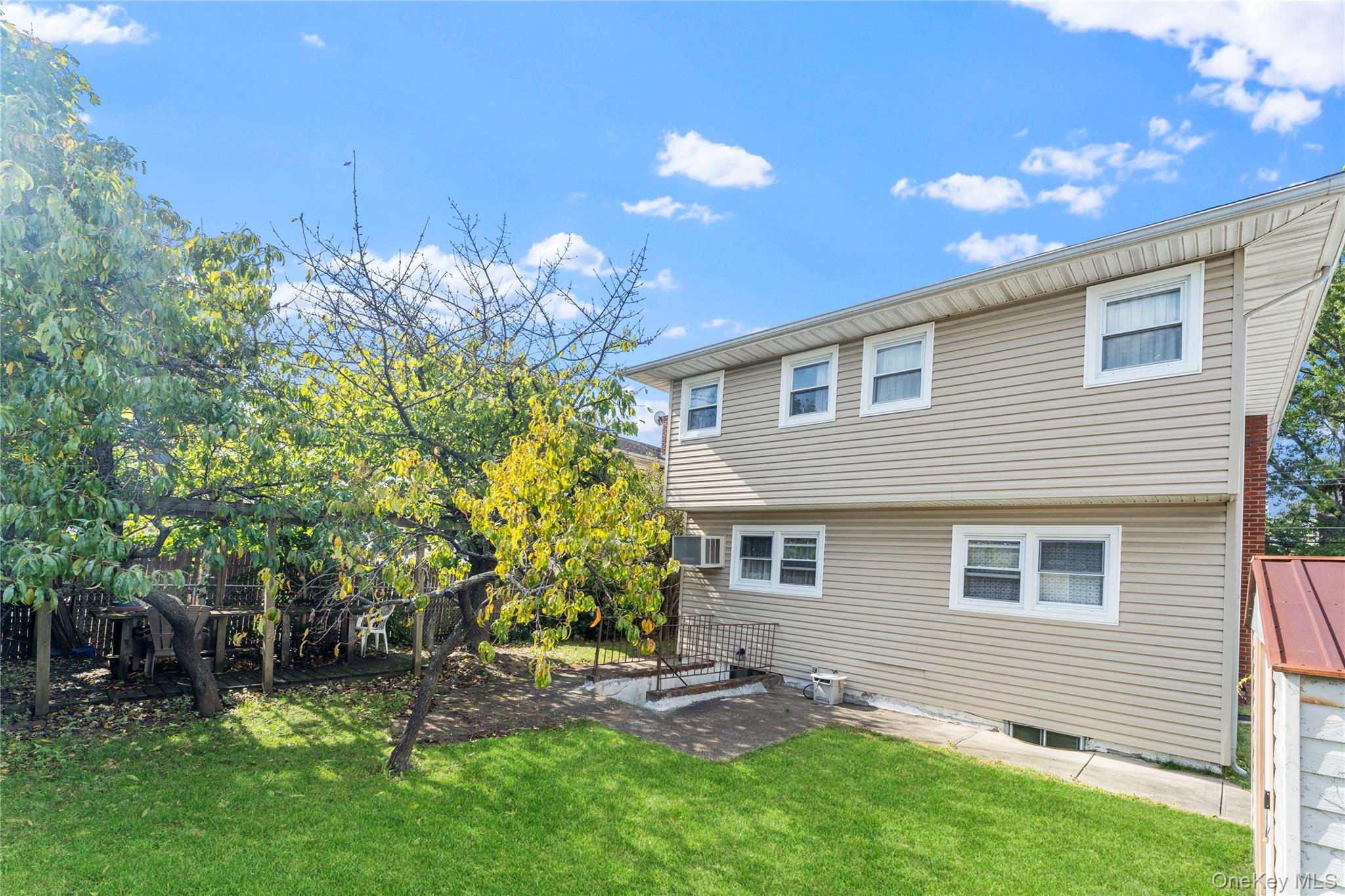 #19 photo, 32 Madison Avenue, Franklin Square , NY 11010