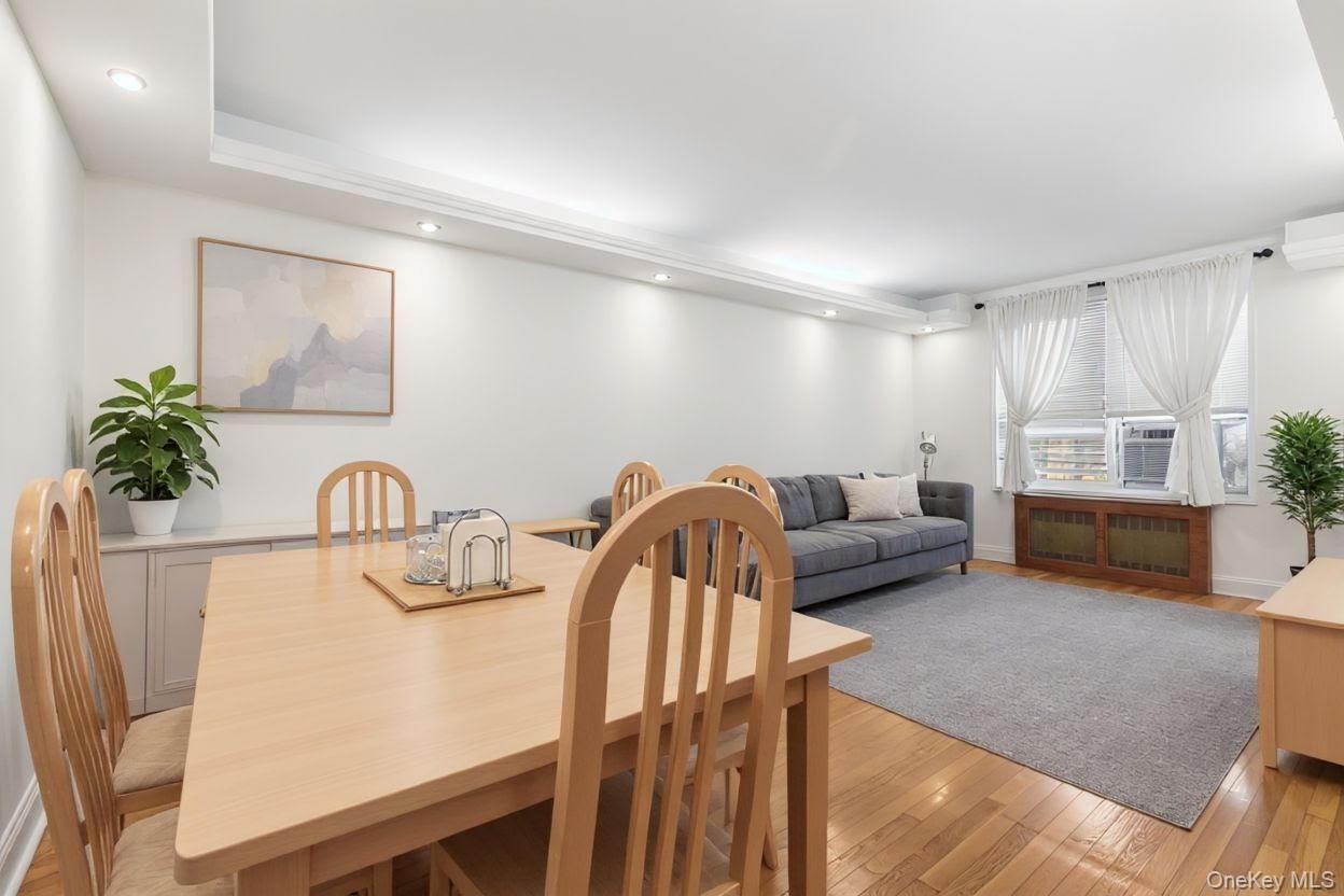 #11 photo, 64-11 99th Street, Rego Park , NY 11374