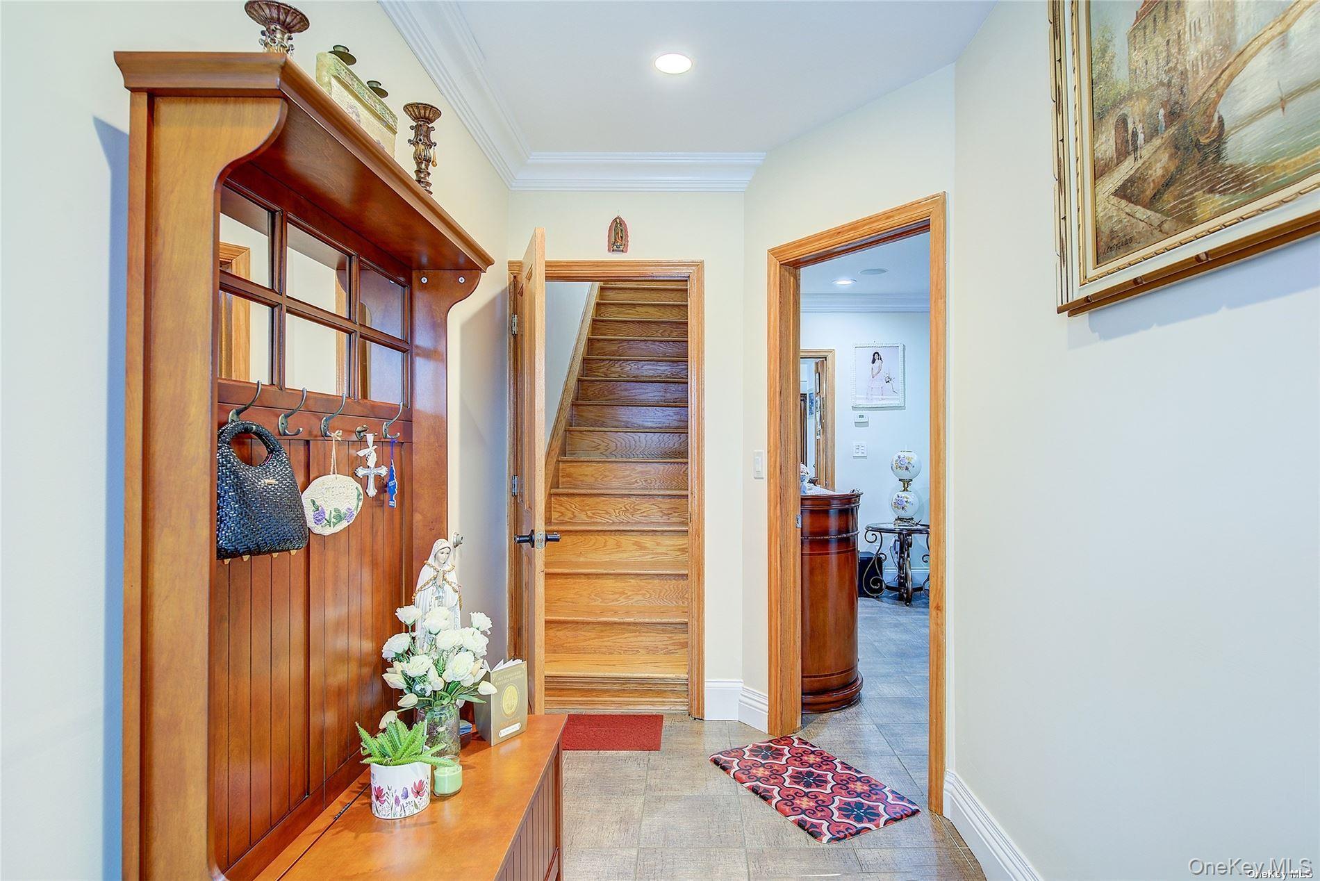 #3 photo, 43-33 163rd Street, Flushing , NY 11358