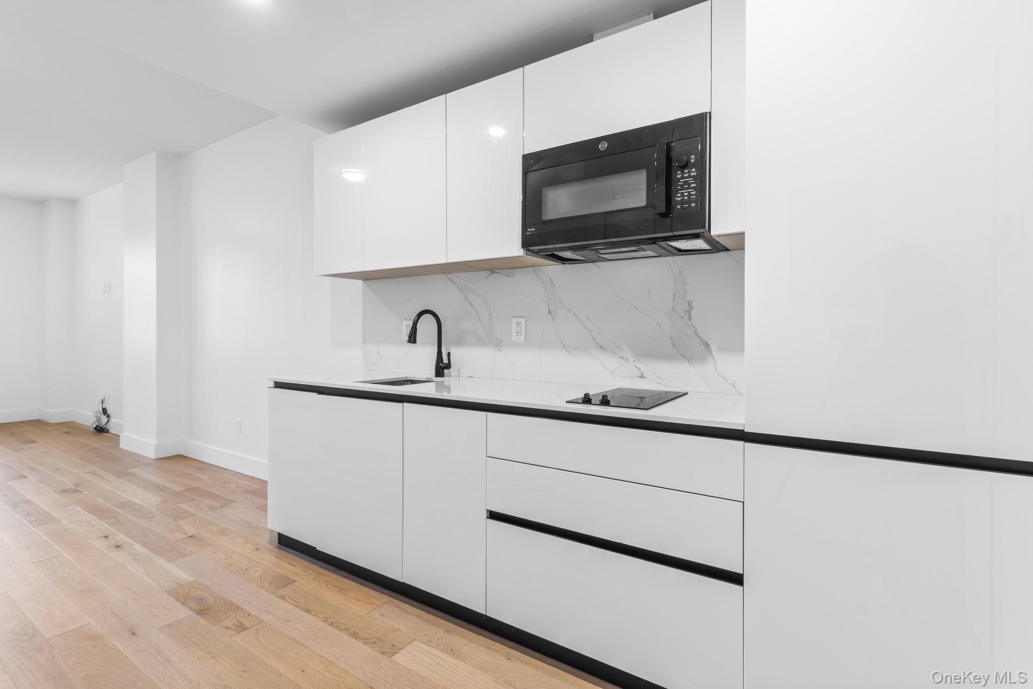 #4 photo, 1901 Ocean Avenue, Brooklyn , NY 11230