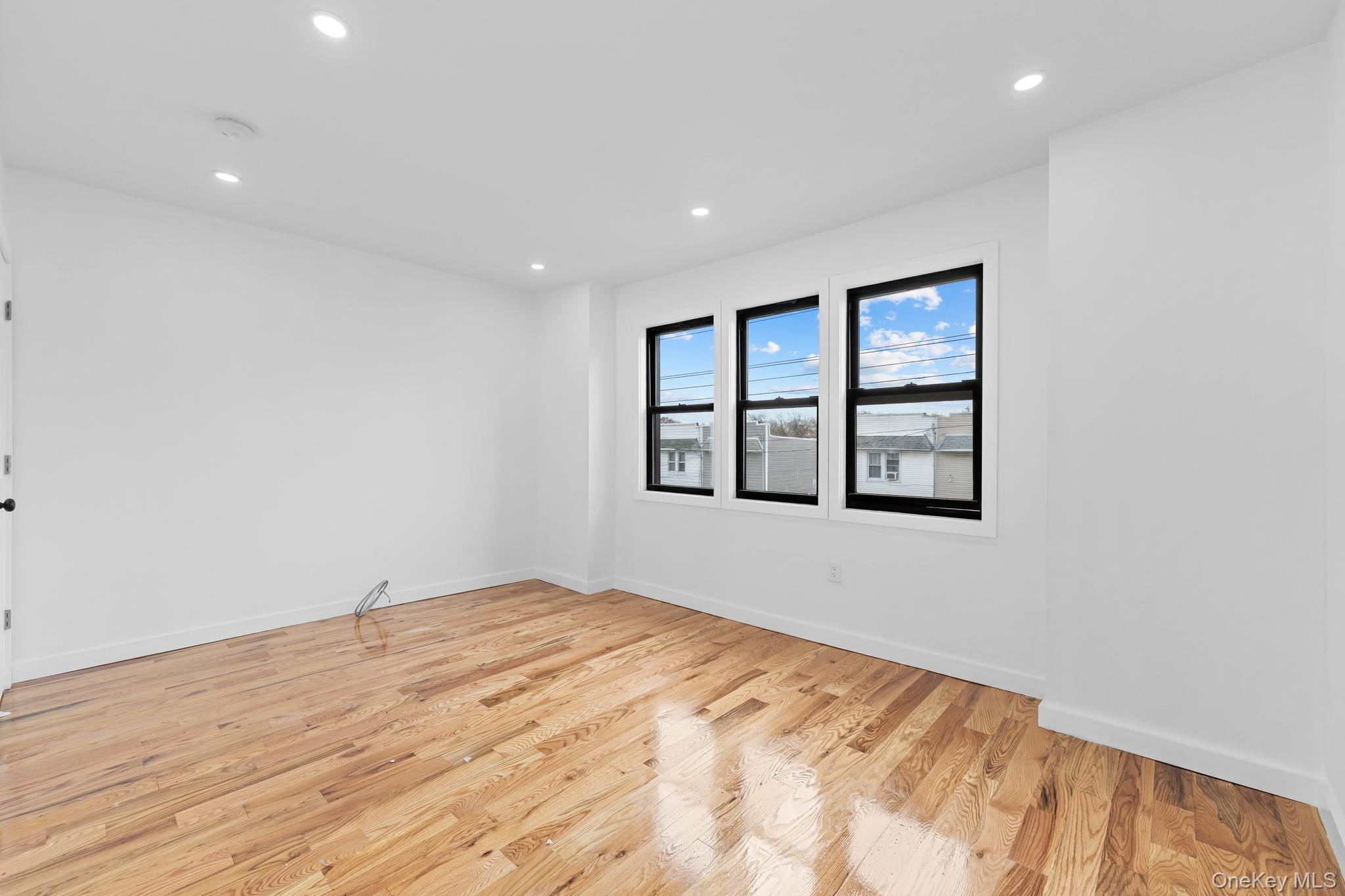 #10 photo, 11519 147th Street, Jamaica , NY 11436