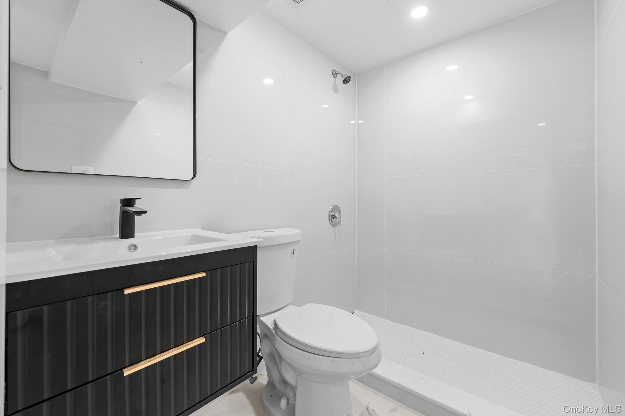 #16 photo, 11519 147th Street, Jamaica , NY 11436