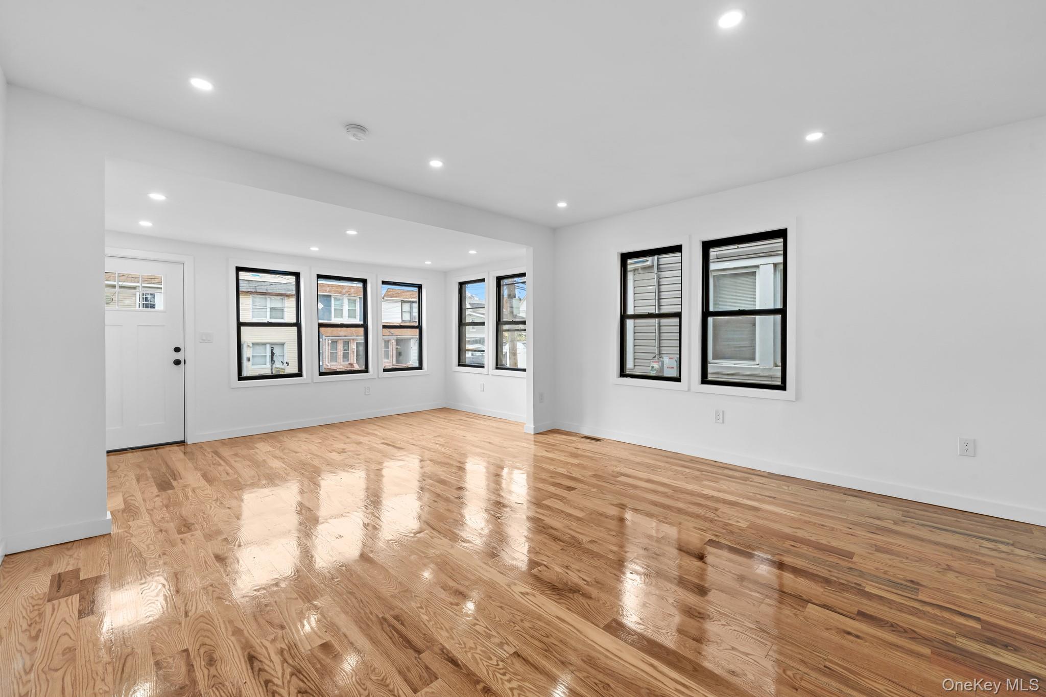 #5 photo, 11519 147th Street, Jamaica , NY 11436