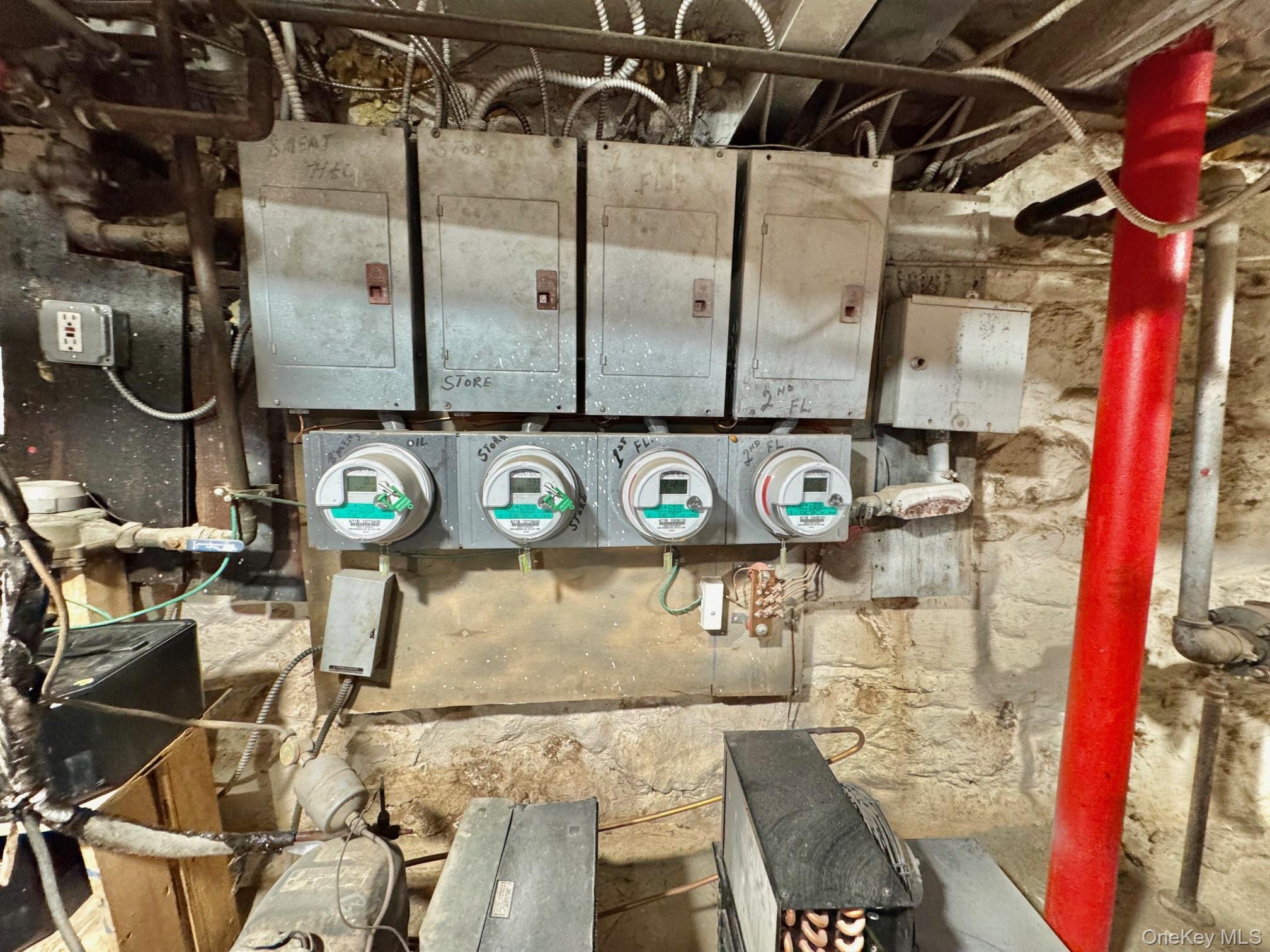 #19 photo, 330 Halsey Street, Brooklyn , NY 11216