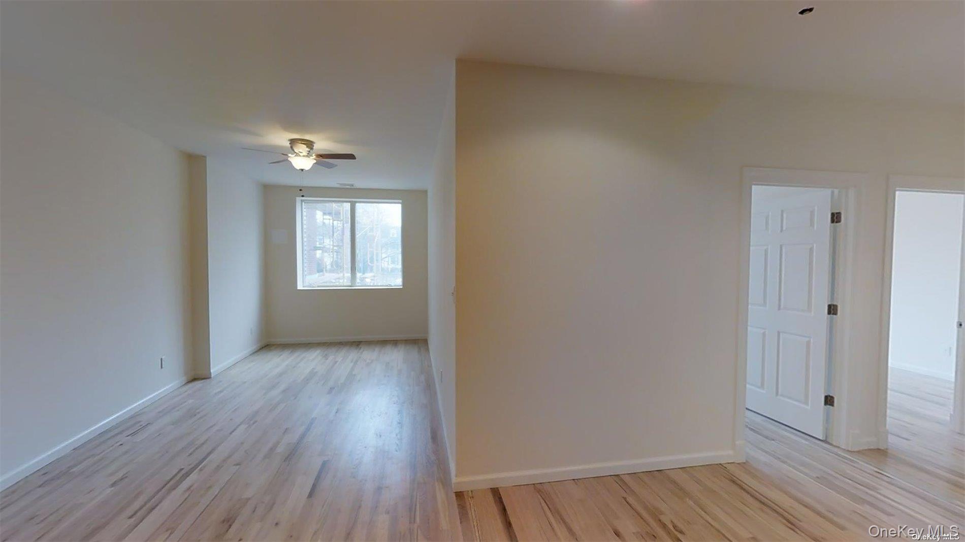 #9 photo, 417 New York Avenue, Huntington , NY 11743